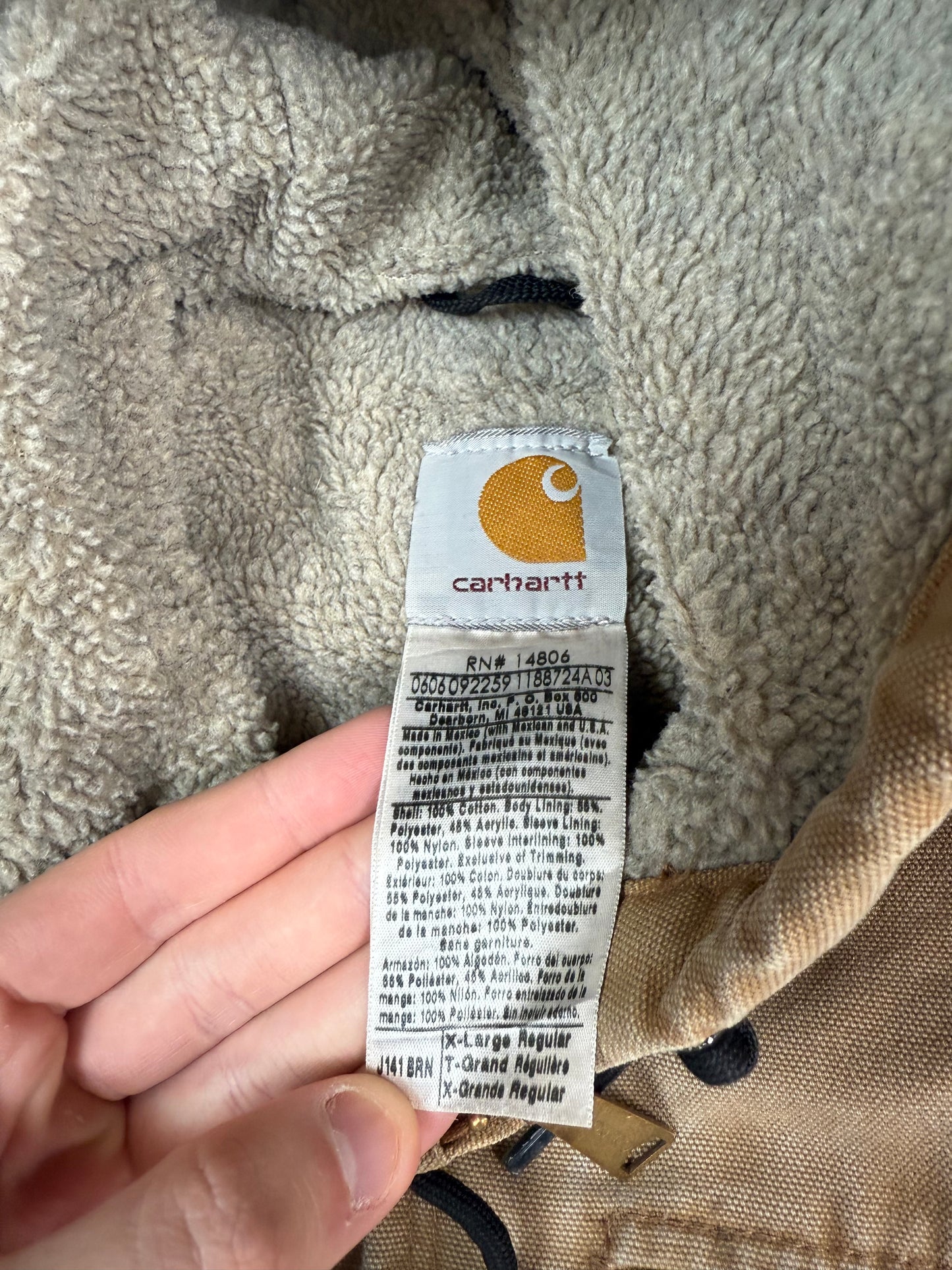 Vintage Carhartt fleece lined hooded canvas workwear jacket (XL)