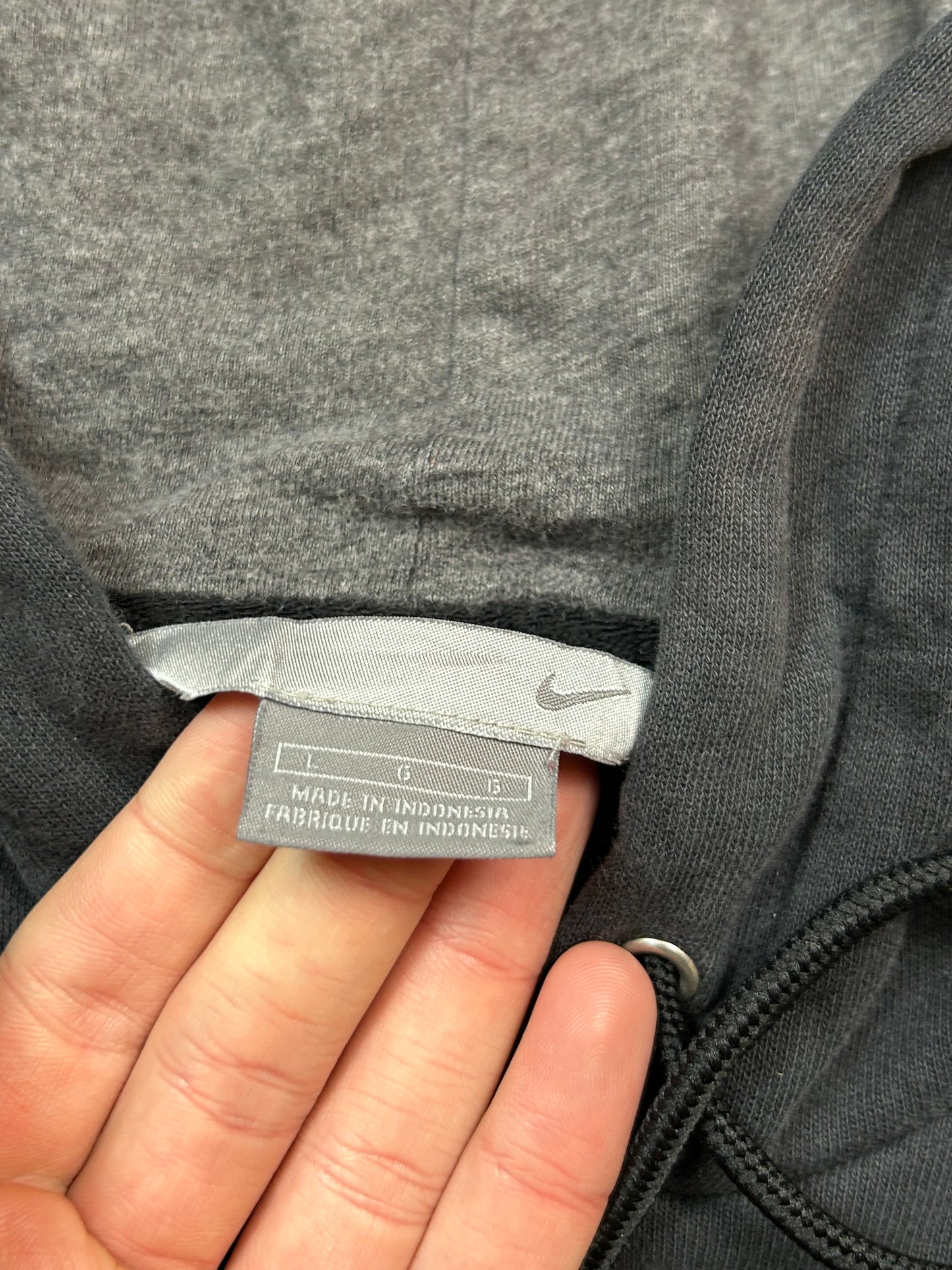 Vintage Nike mini swoosh hoodie (L)