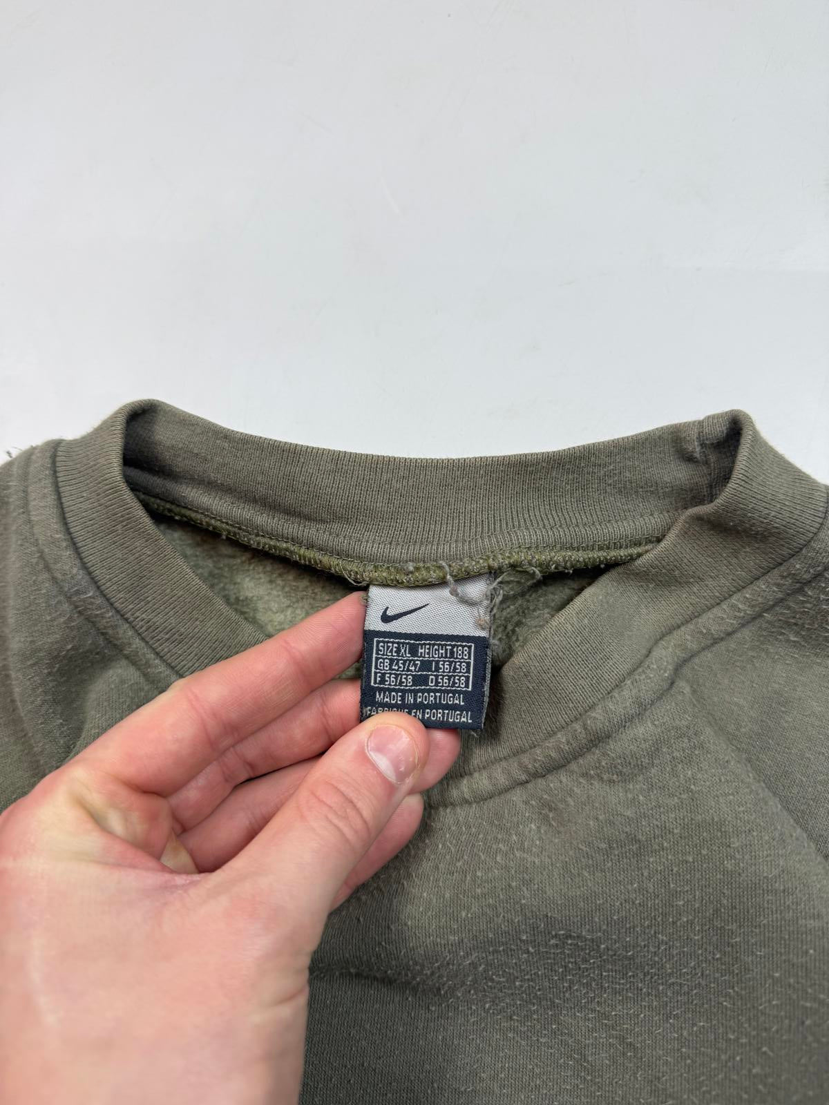 Vintage Nike running sweatshirt (XL)
