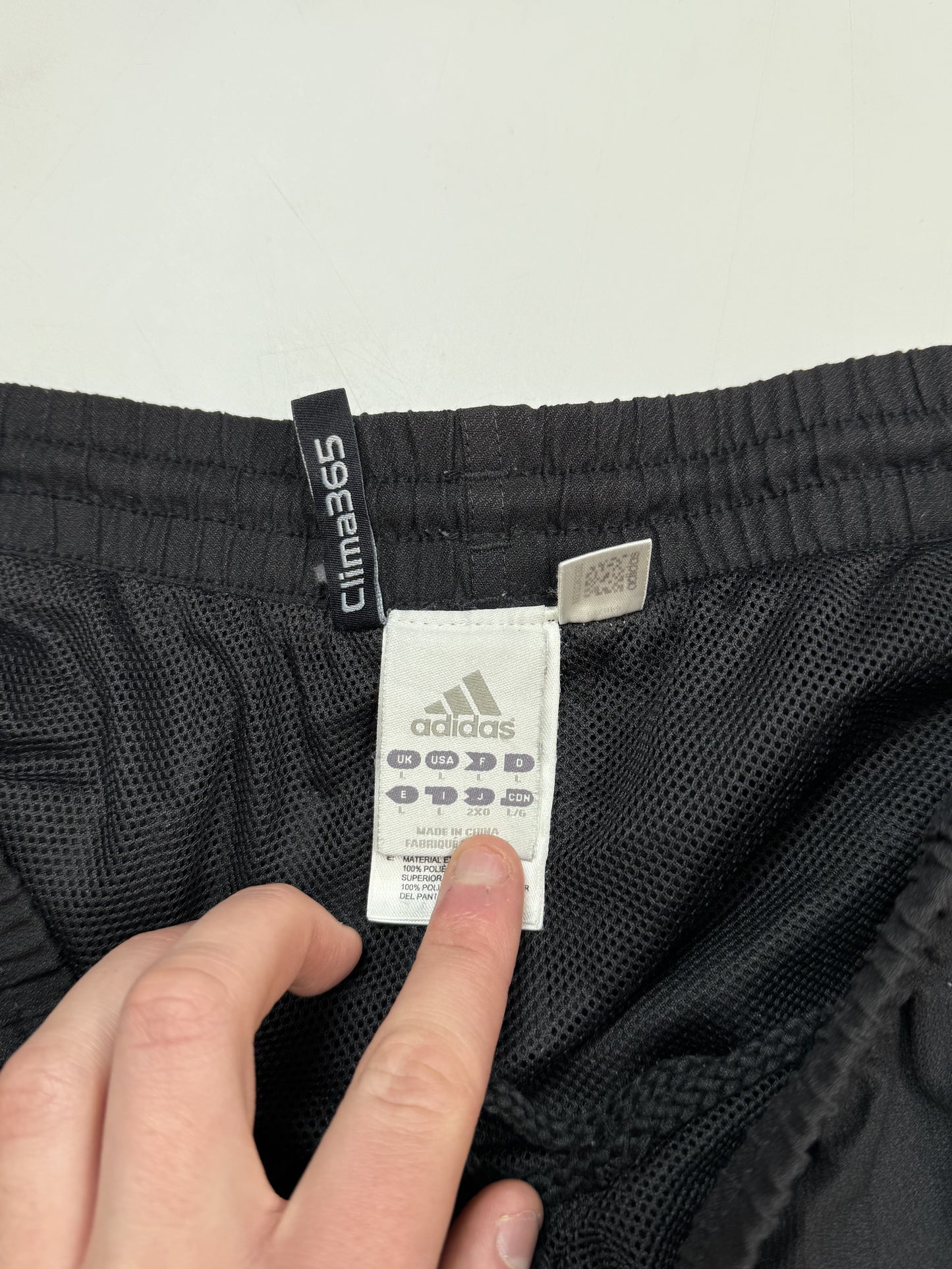 Vintage Adidas predator baggy track pants (L)