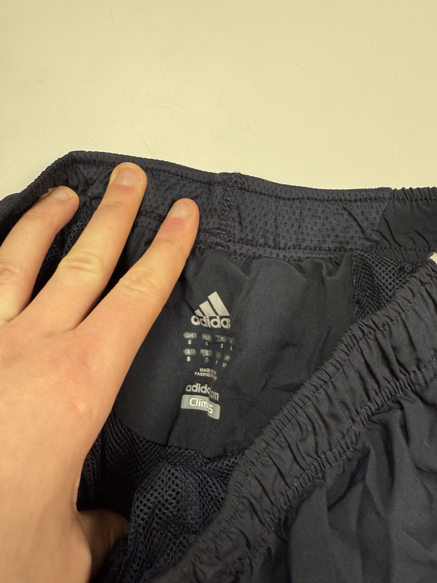 Vintage Adidas side stripe baggy track pants (S)