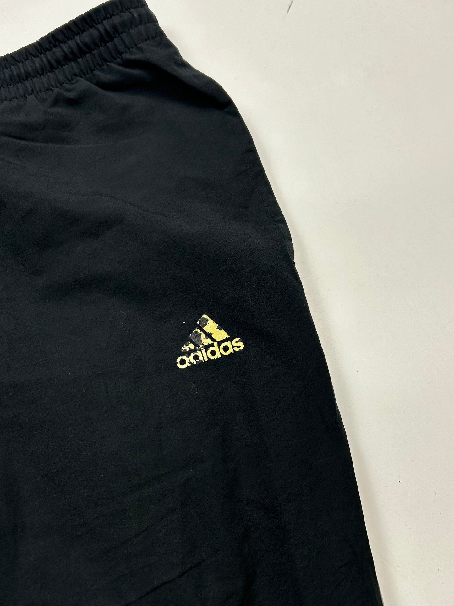 Adidas baggy track pants (M)