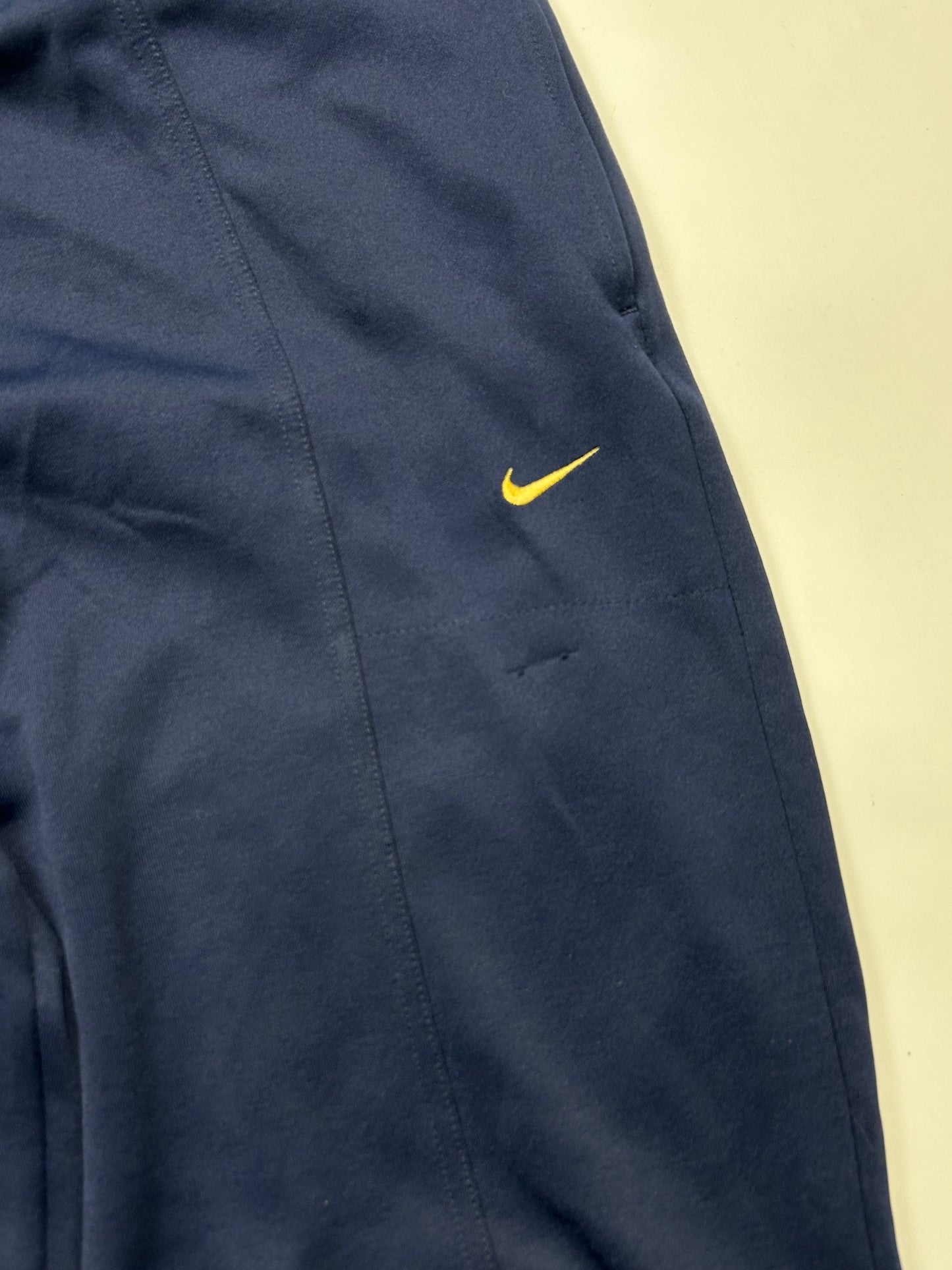 Vintage 90s Nike baggy track pants (L)