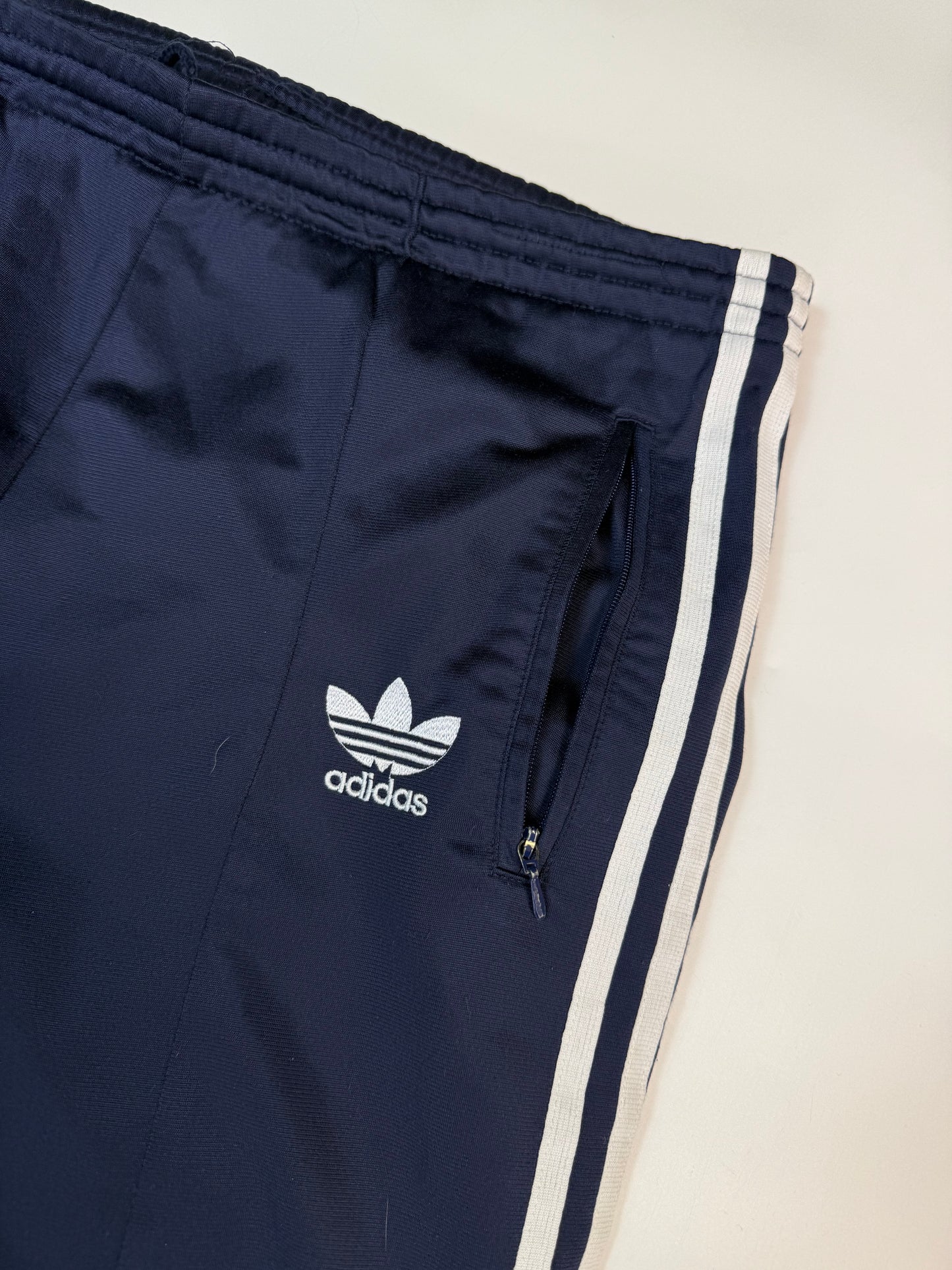 Vintage 90s Adidas originals track pants (M)