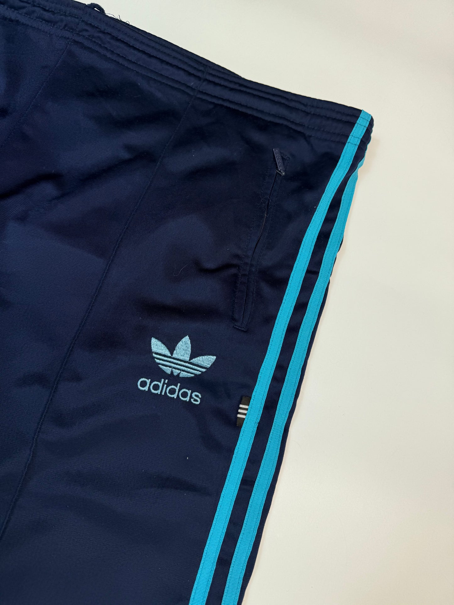 Vintage 90s Adidas originals baggy track pants (XL)