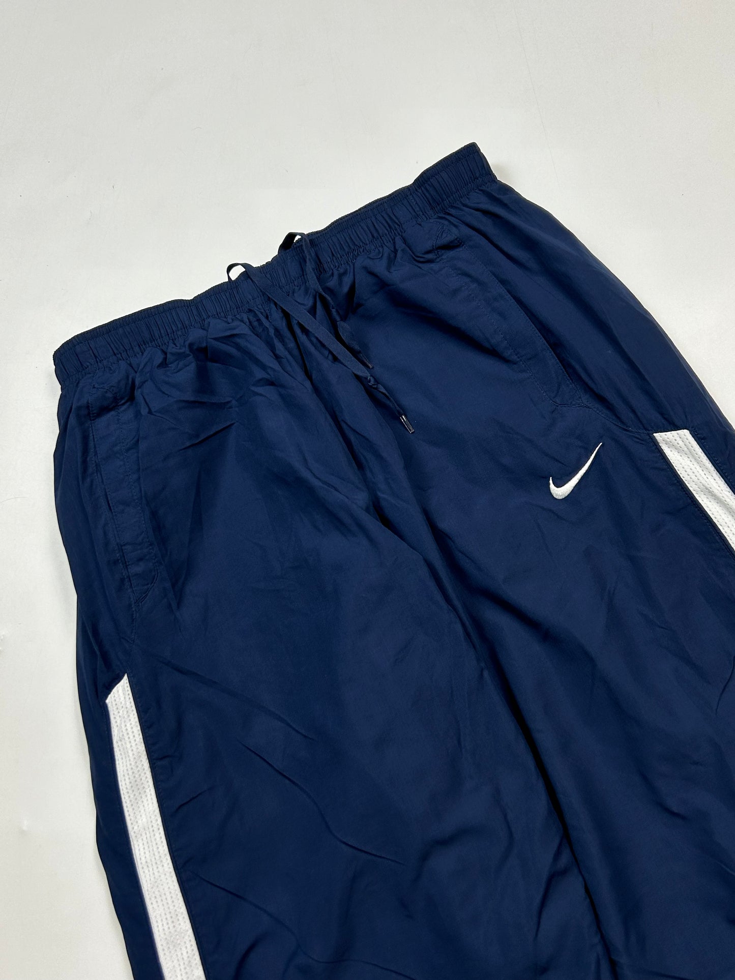 Vintage Nike baggy side stripe track pants (L)