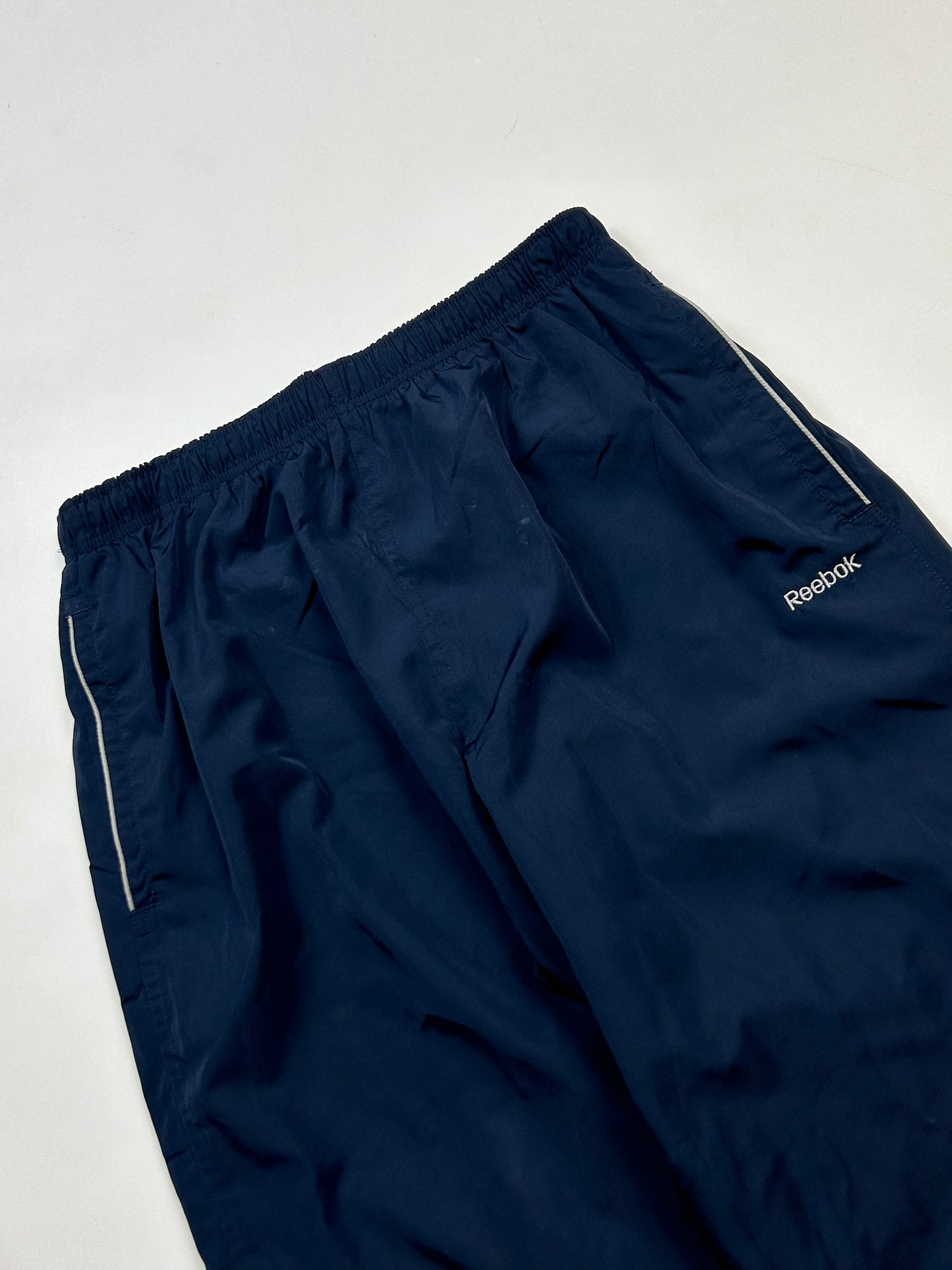 Vintage Reebok baggy track pants (M)