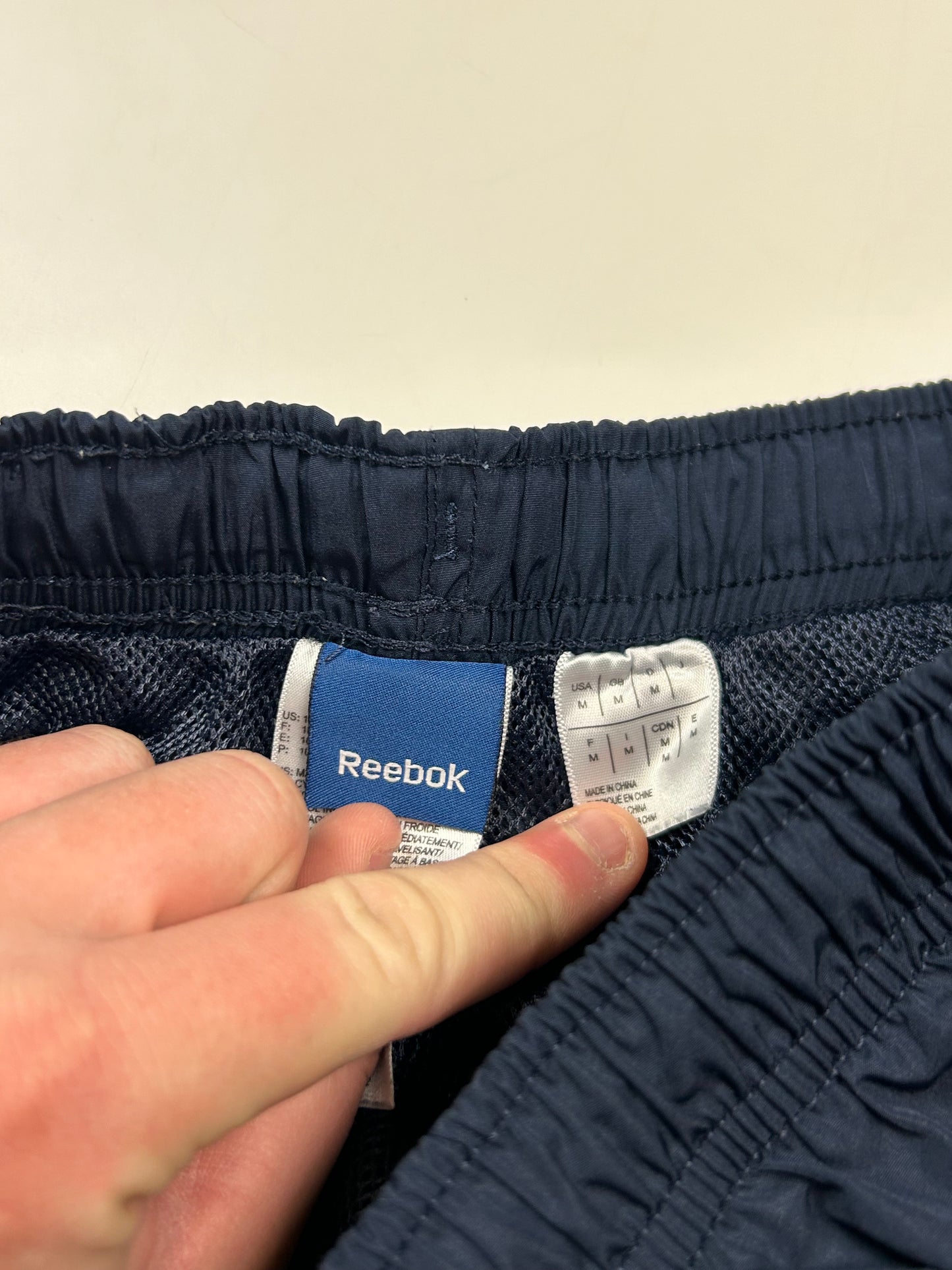 Vintage Reebok baggy track pants (M)