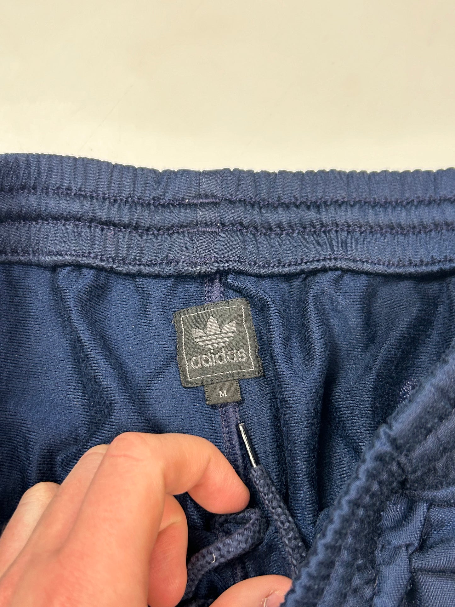 Vintage Adidas originals baggy track pants (M)