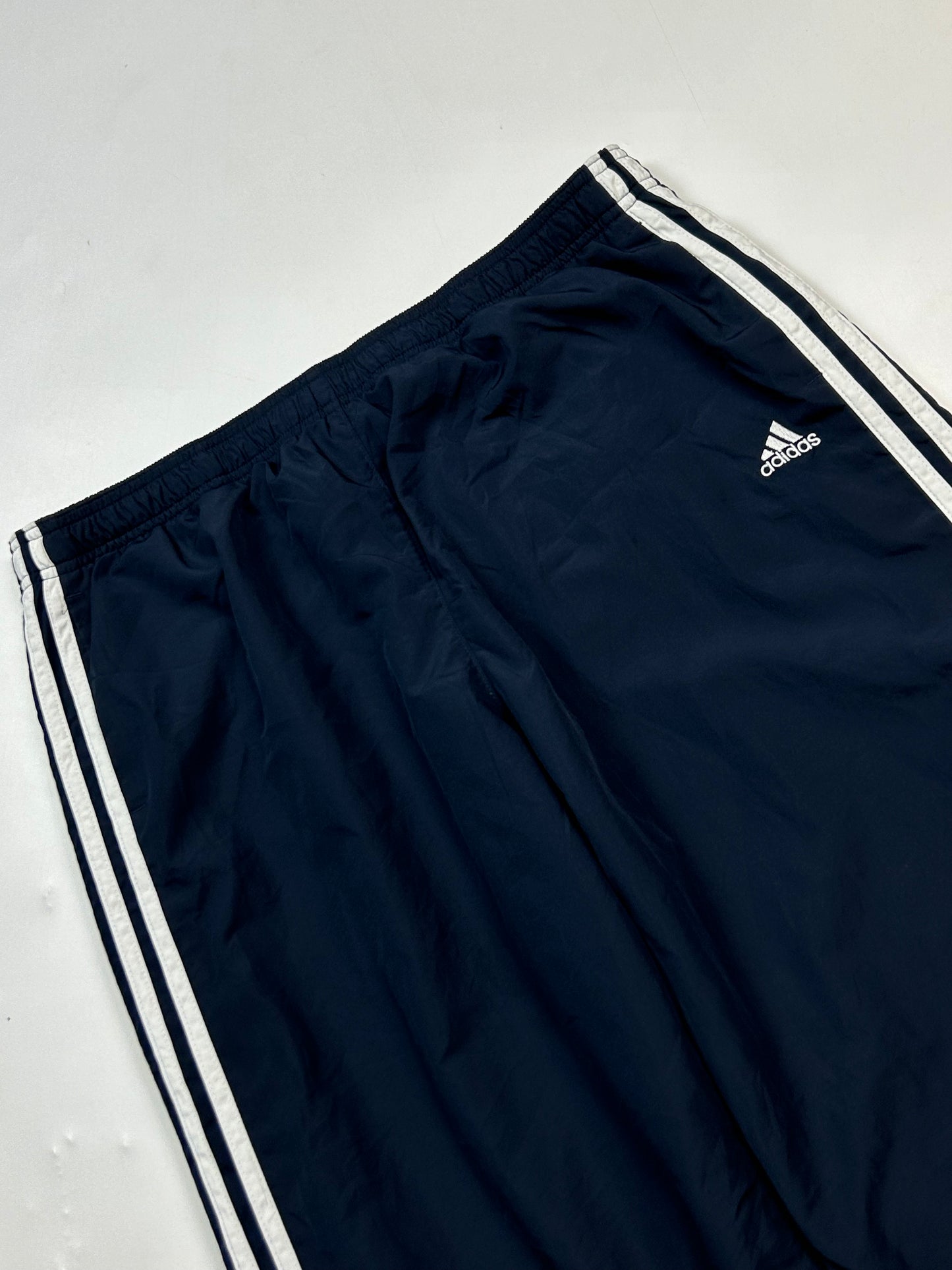 Vintage Adidas baggy track pants (L)