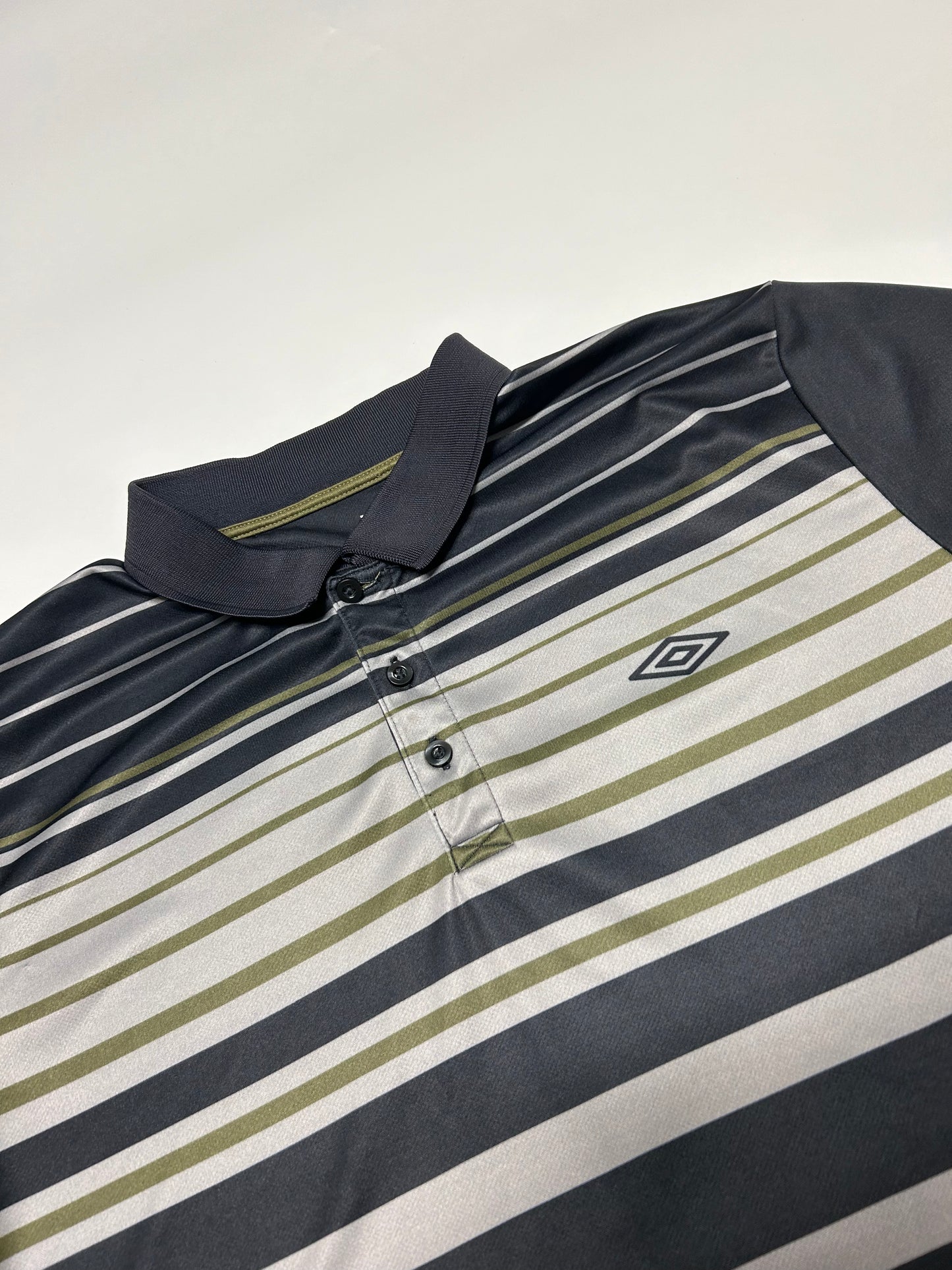 Umbro striped polo shirt (XL)
