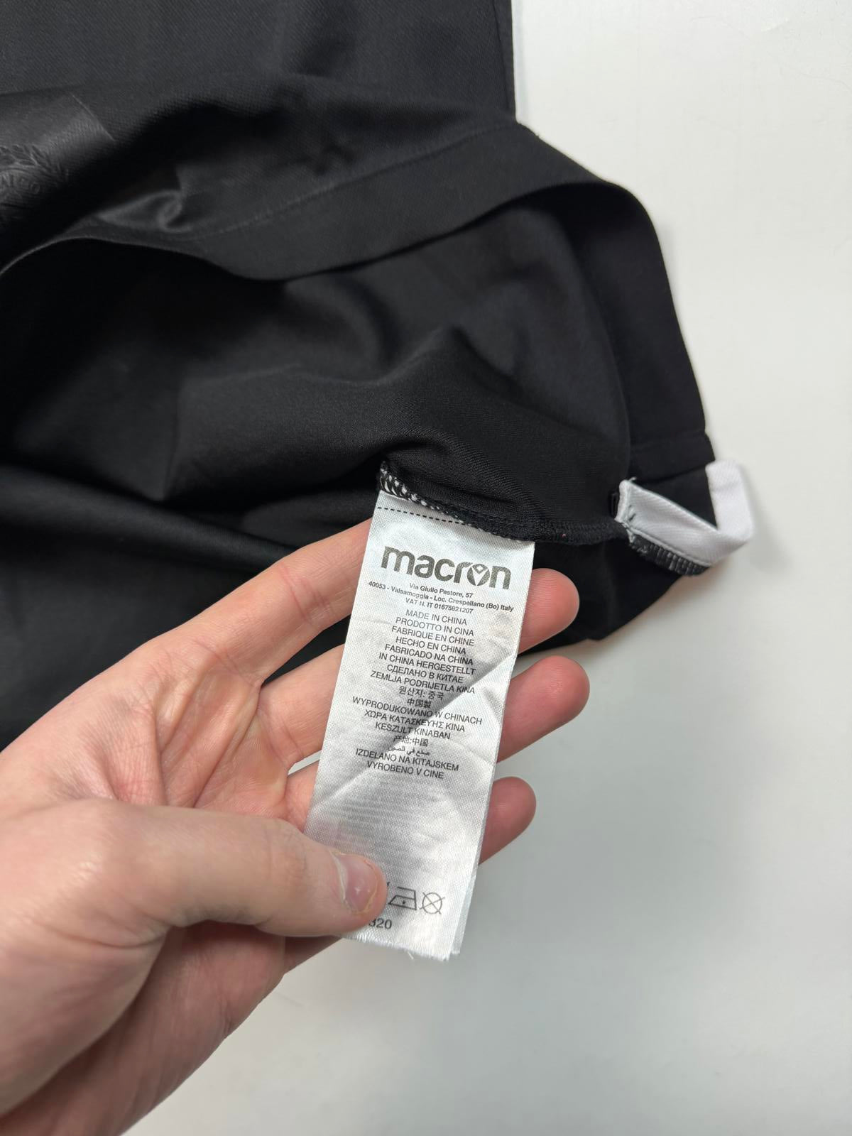 Udinese 2021/22 Macron third football shirt (M)