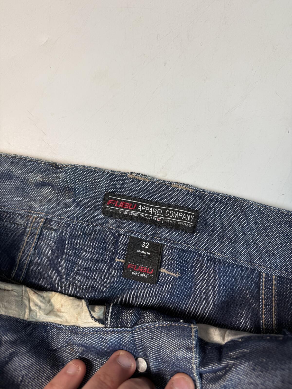 Vintage Fubu baggy hip hop Jeans (W32)
