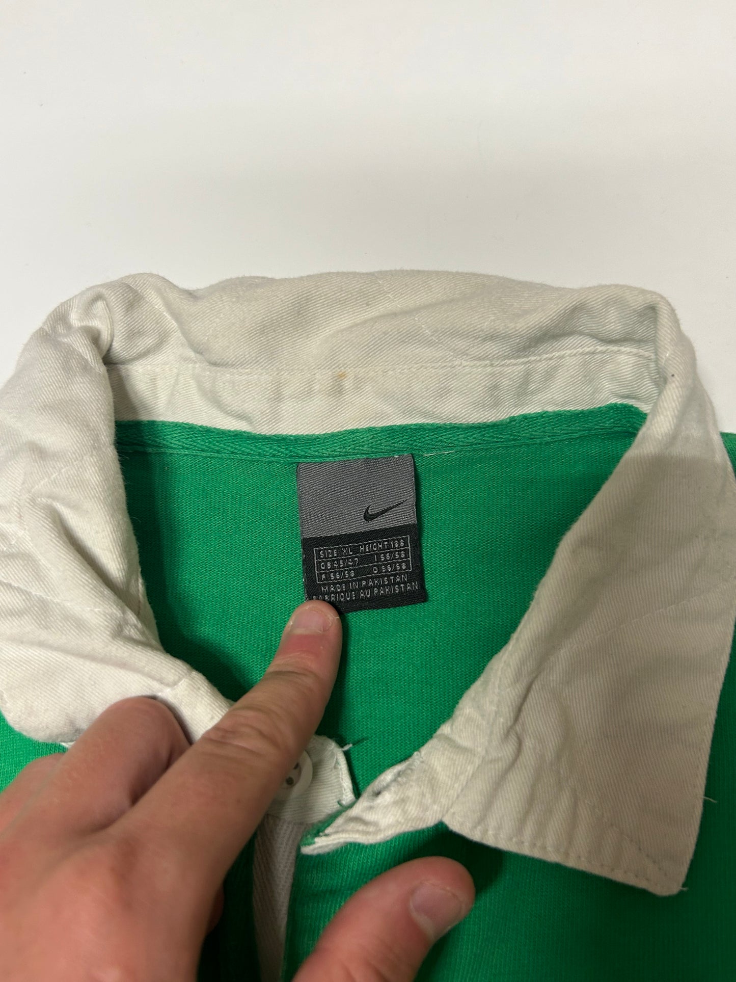 Vintage Ireland Nike supporters rugby shirt (XL)