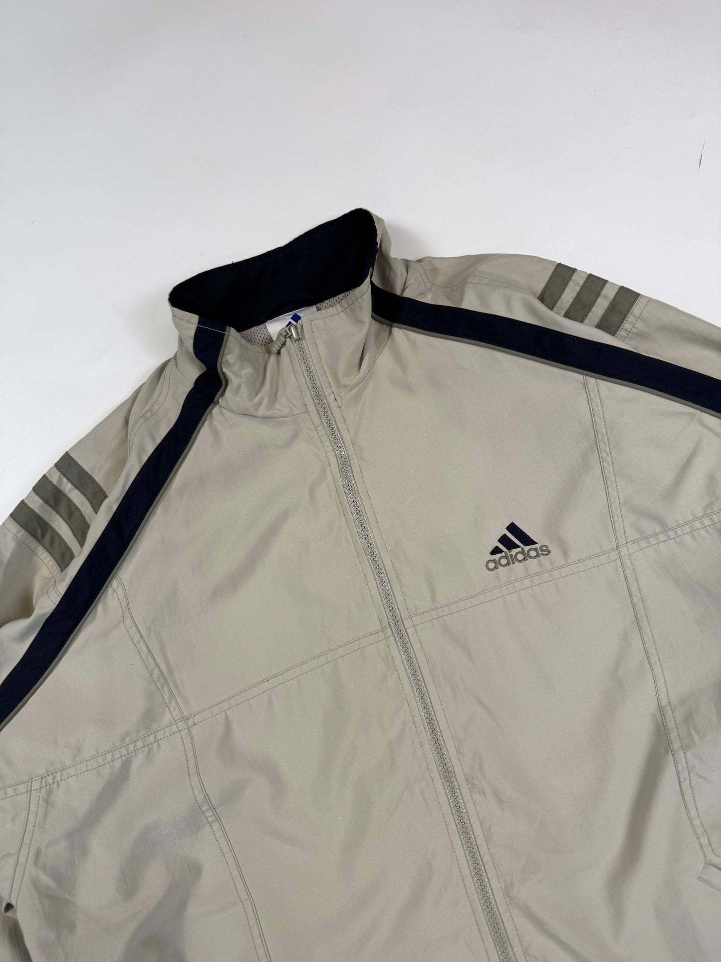 Vintage Adidas track jacket (XL)