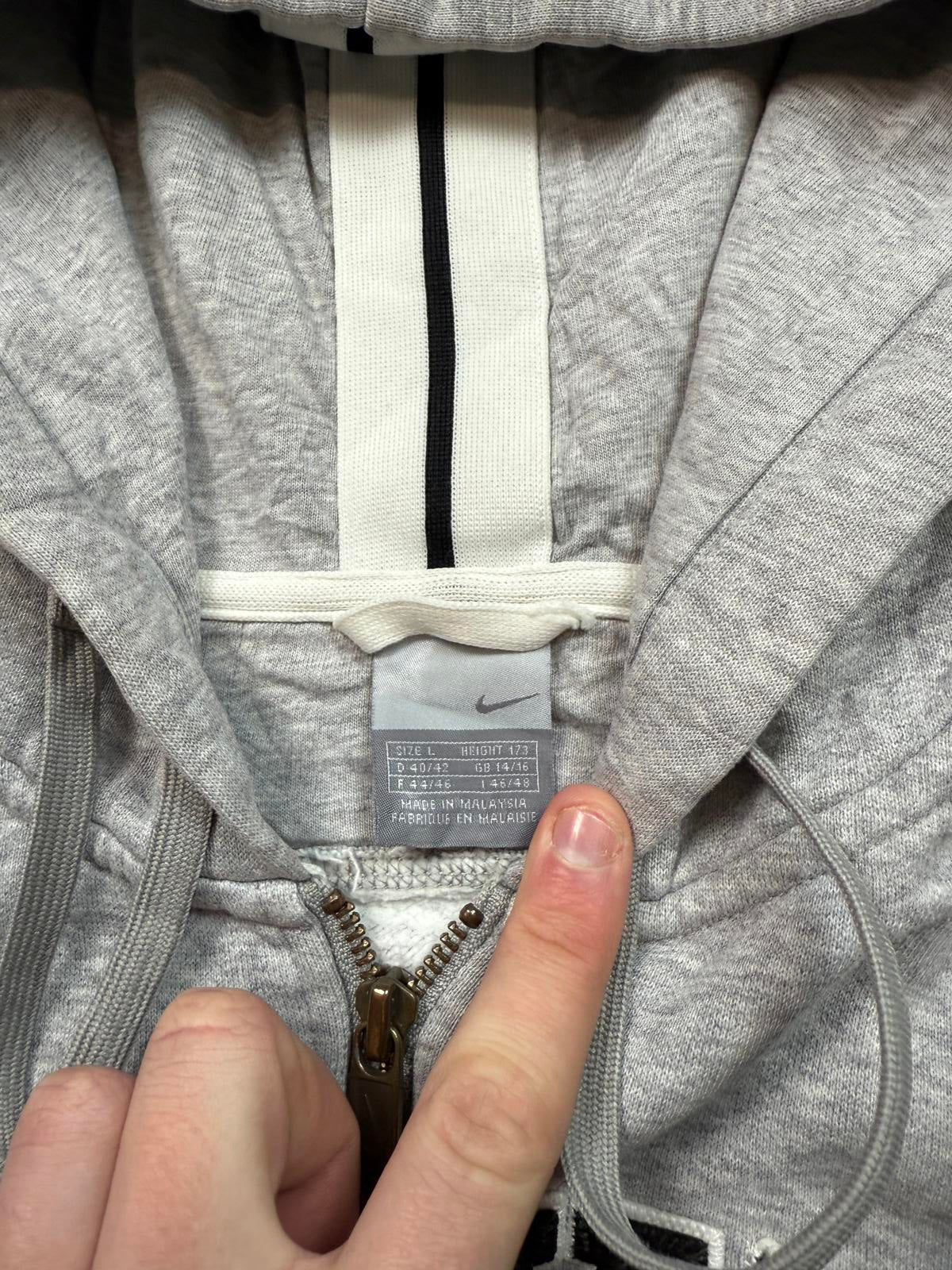 Vintage Nike spell out zip up hoodie (WL)