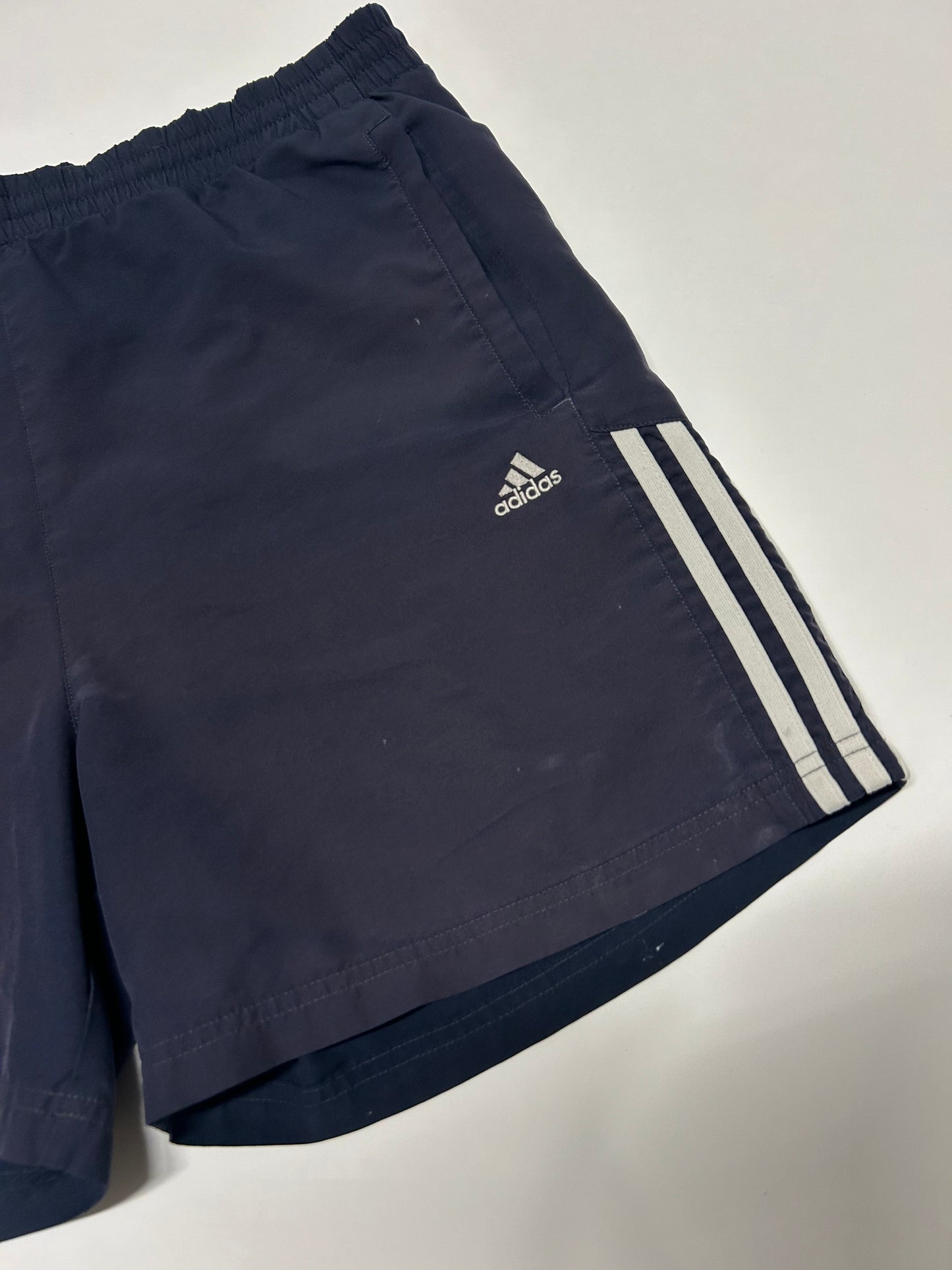 Vintage adidas shorts (L)