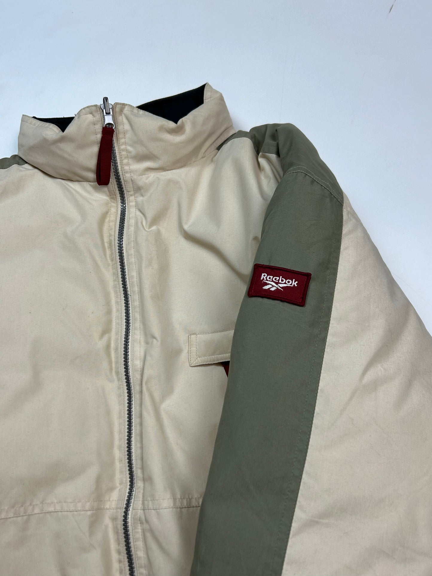 Vintage Reebok reversible puffer jacket (L)