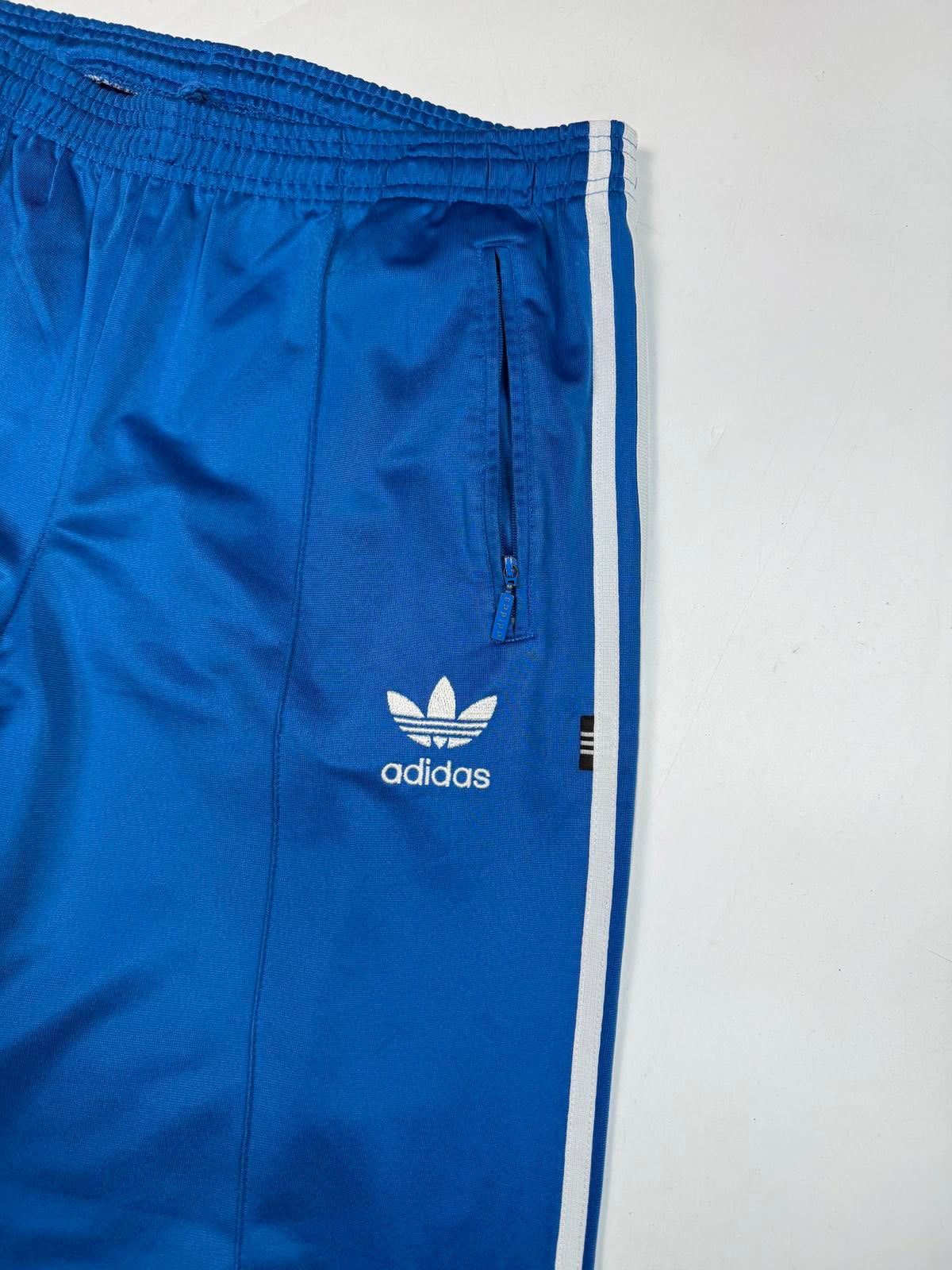 Vintage 90s adidas originals baggy track pants (M)