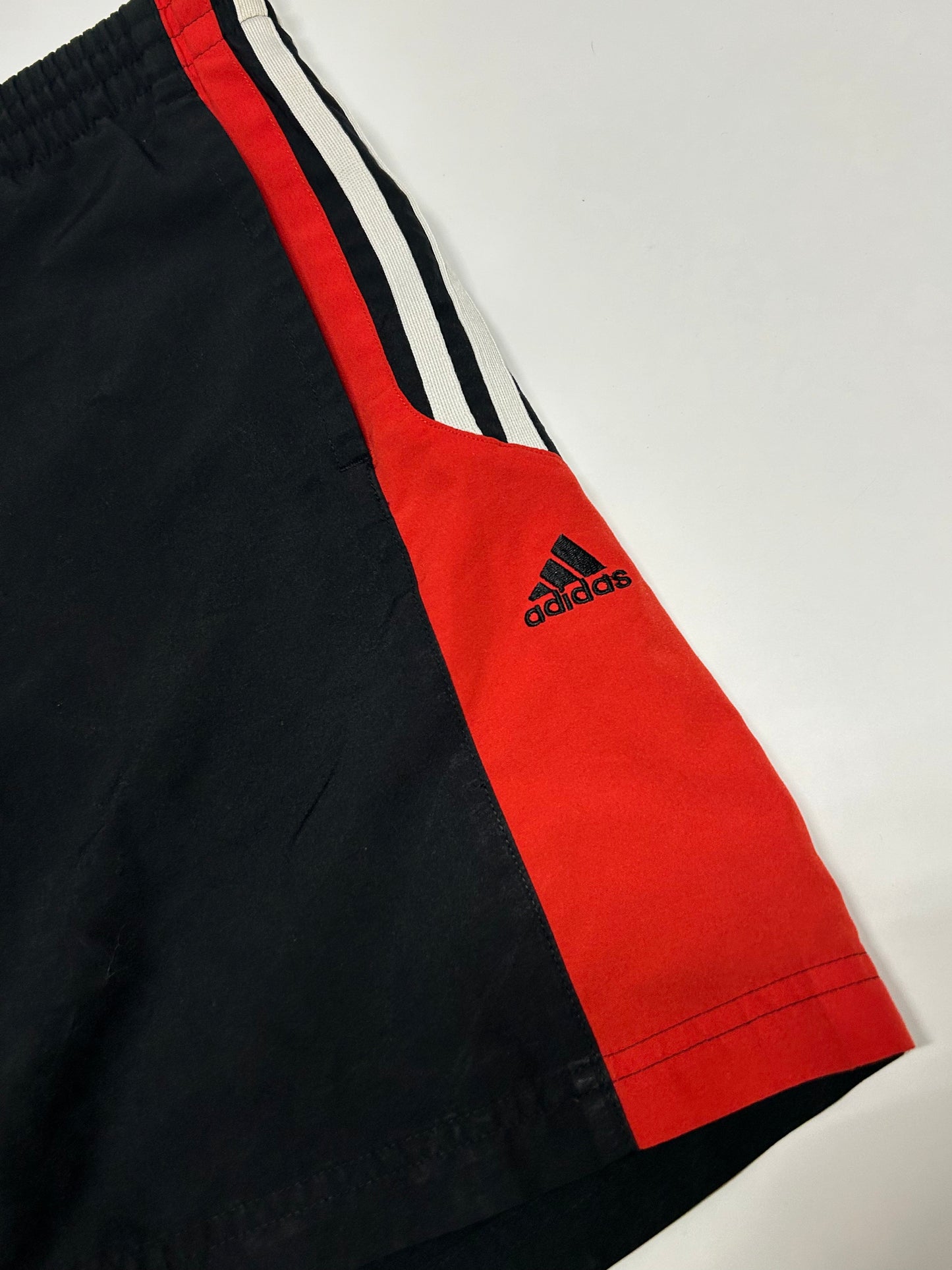 Vintage adidas shorts (S)