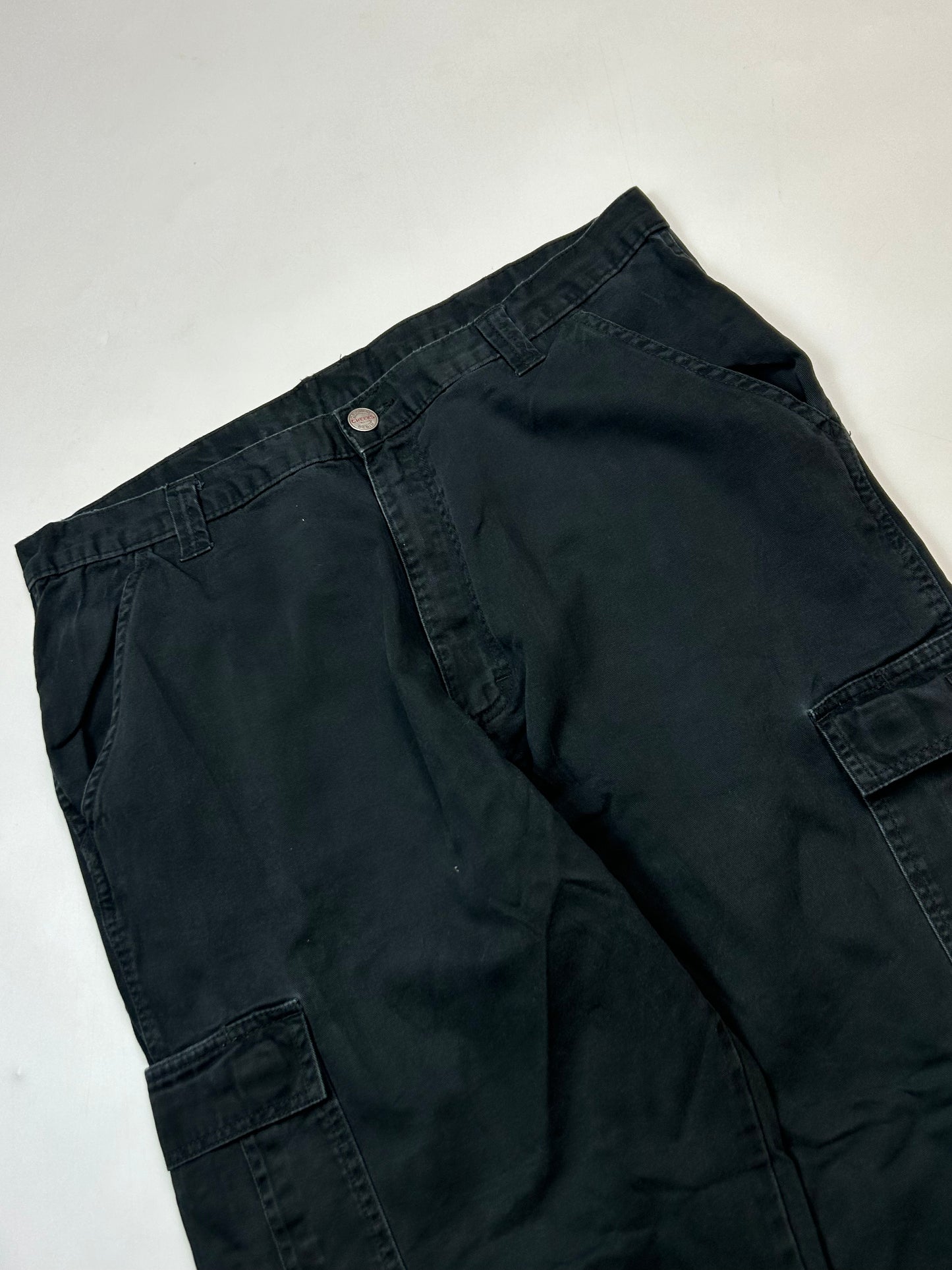 Vintage Wrangler baggy cargo pants (W36)