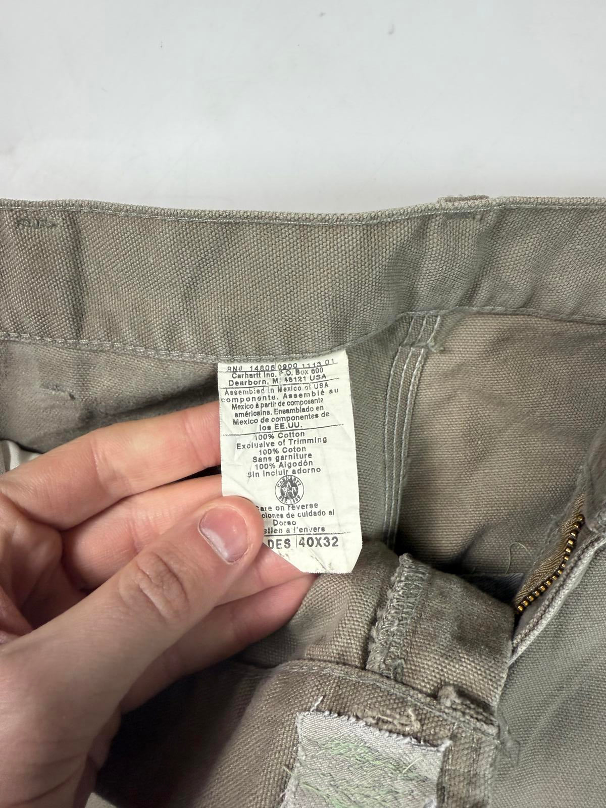 Vintage 90s Carhartt baggy carpenter pants (W38)