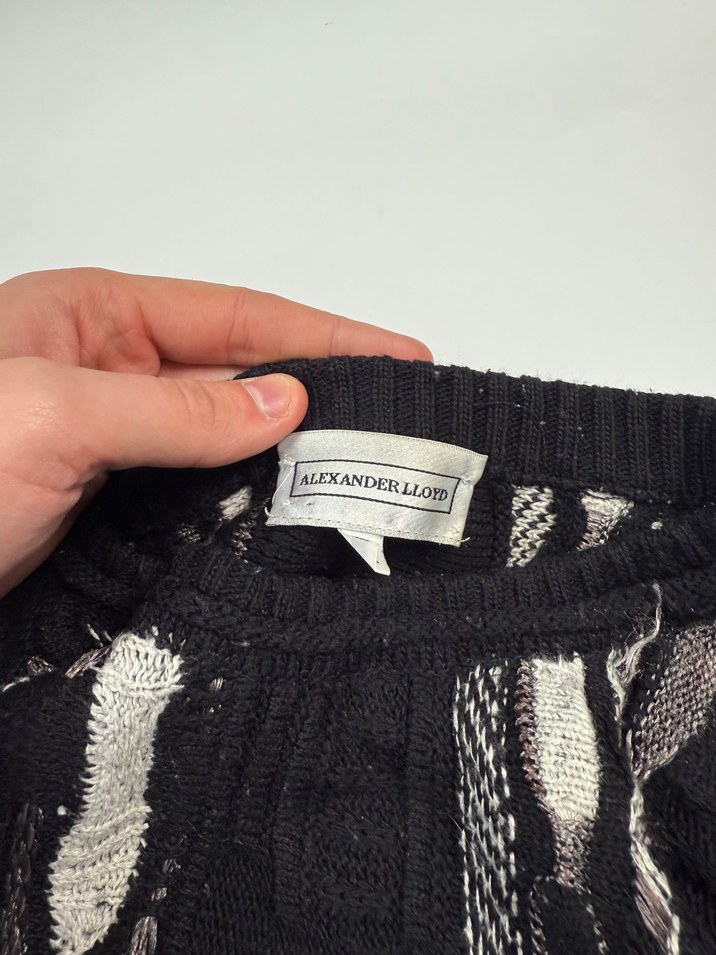 Vintage Coogi style abstract knit sweater (XXL)