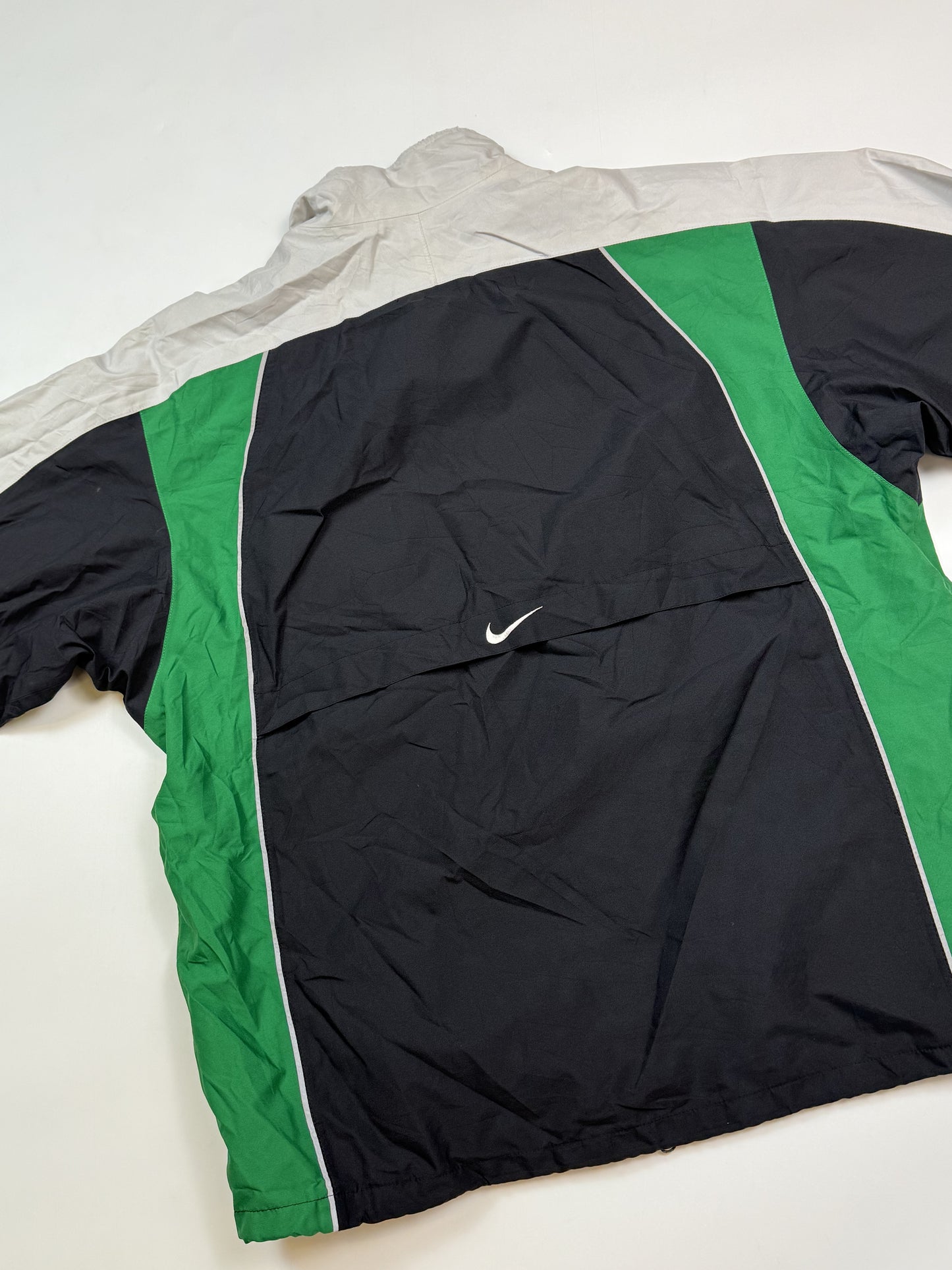 Vintage 90s Nike Oregon track rain jacket (L)