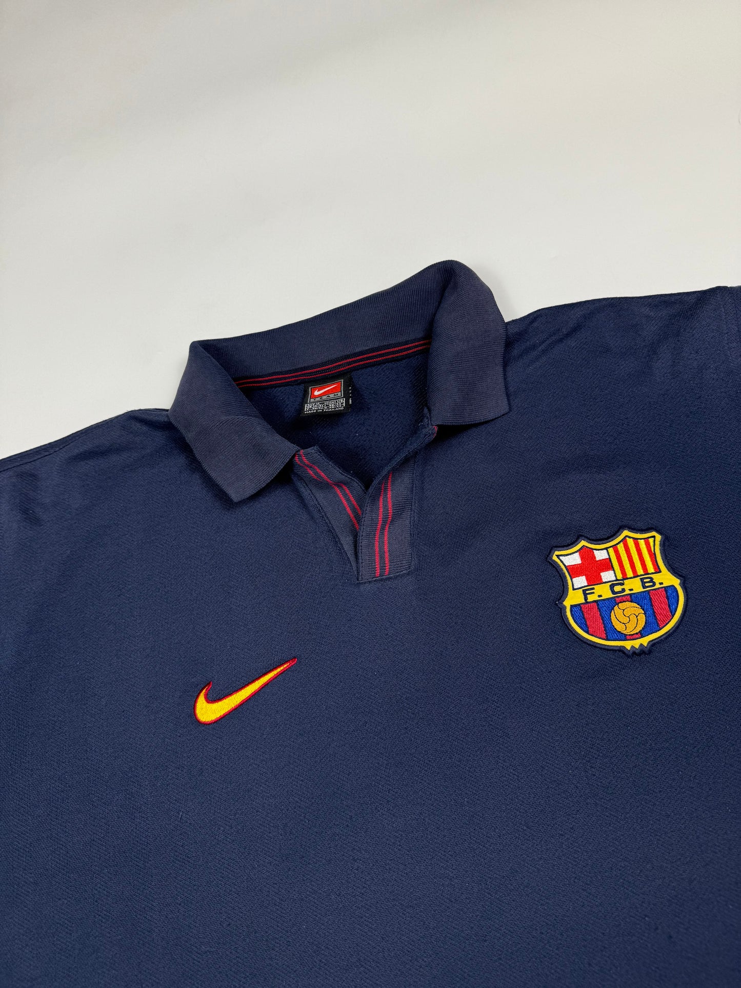 Vintage Barcelona 1999/00 Nike football polo shirt (M)