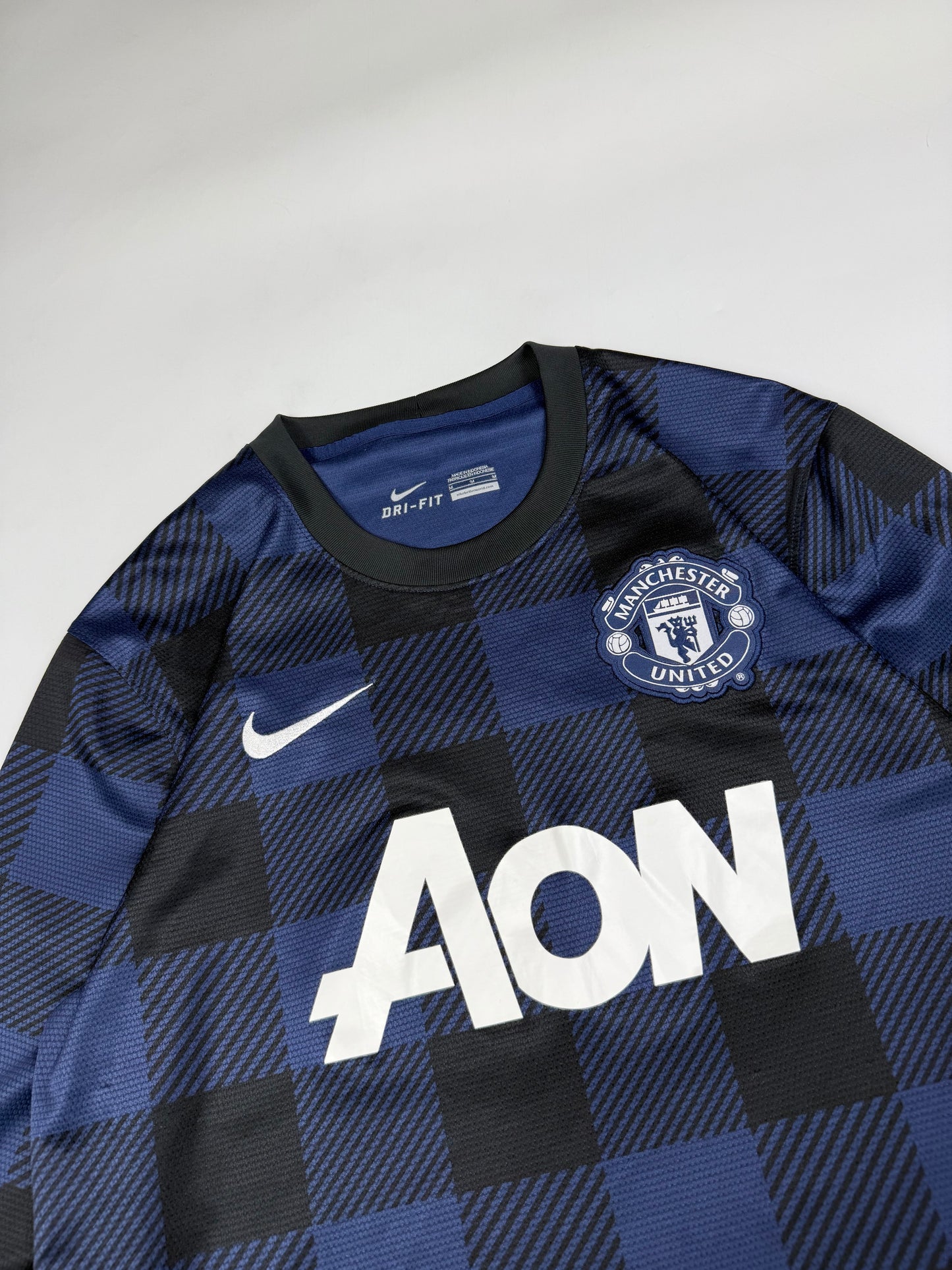 Manchester United 2013/14 Nike Away l/s football shirt (M)
