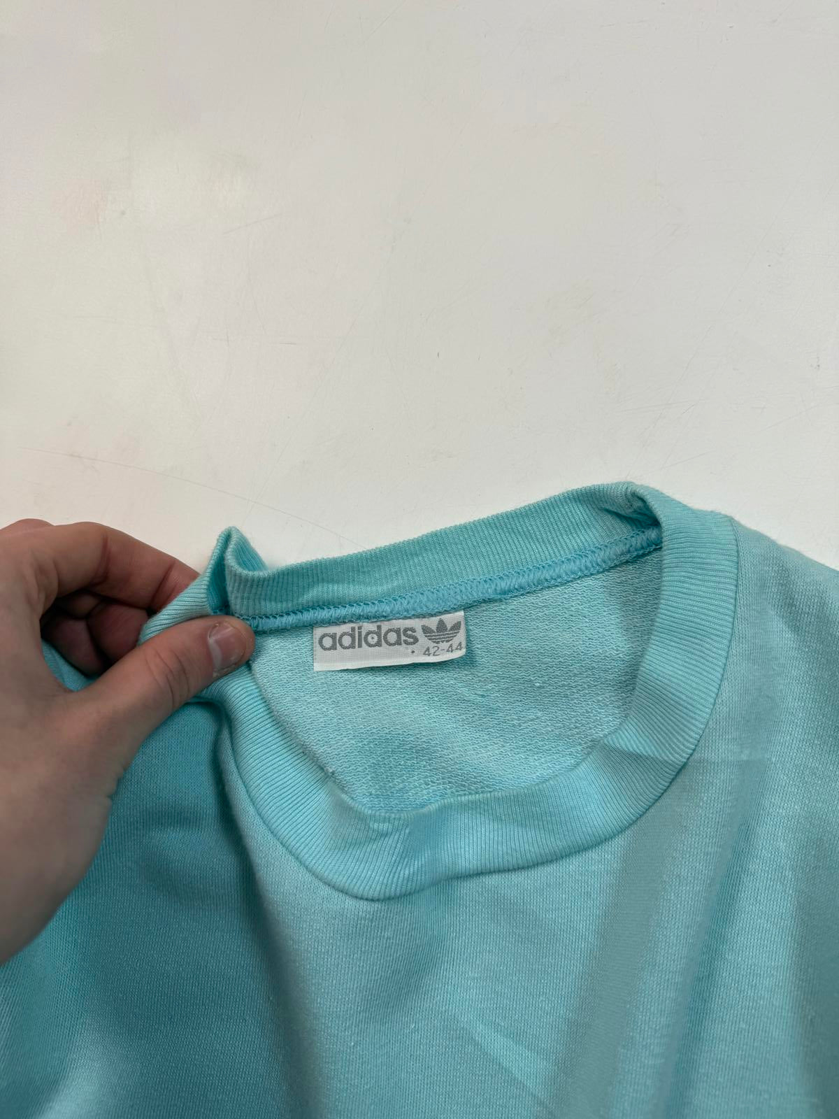 Vintage 80s adidas originals island club sweatshirt (L)