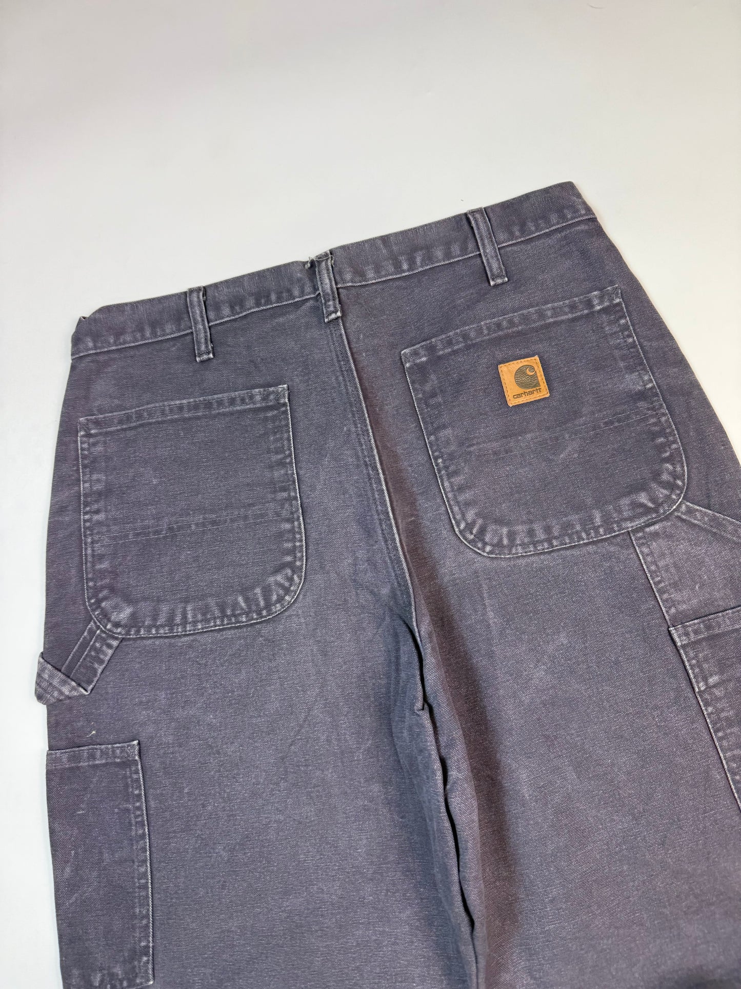 Vintage Carhartt baggy carpenter pants (W33)