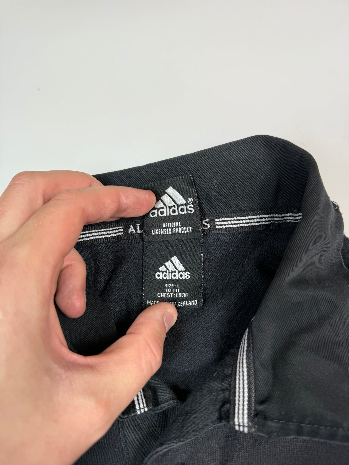 Vintage New Zealand all blacks 2001/02 Adidas rugby union shirt (L)