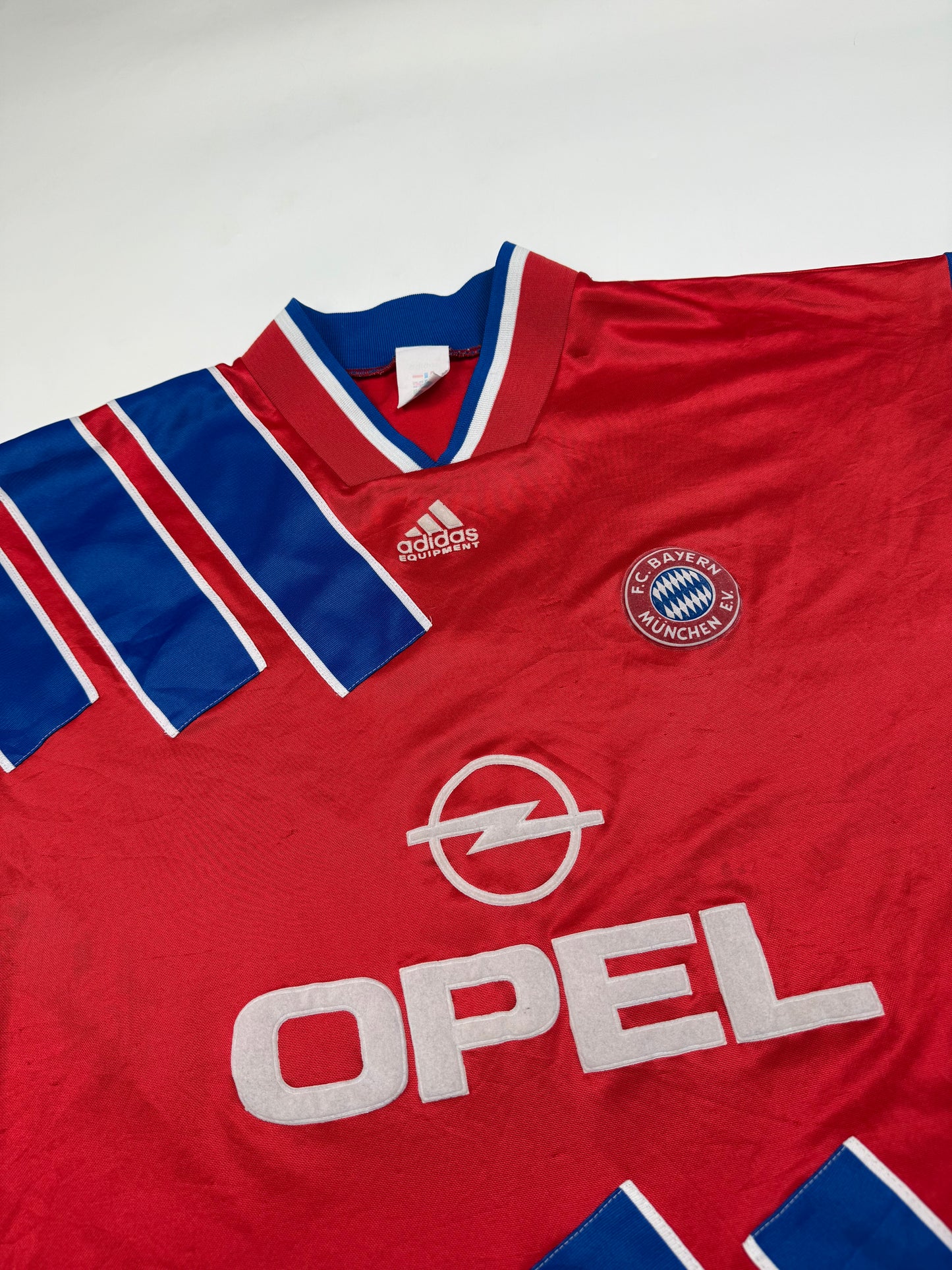 Vintage Bayern Munich 1993-95 Adidas home football shirt (XL)