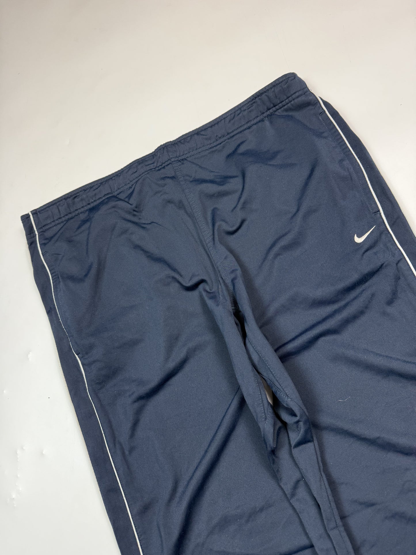Vintage Nike baggy track pants (L)