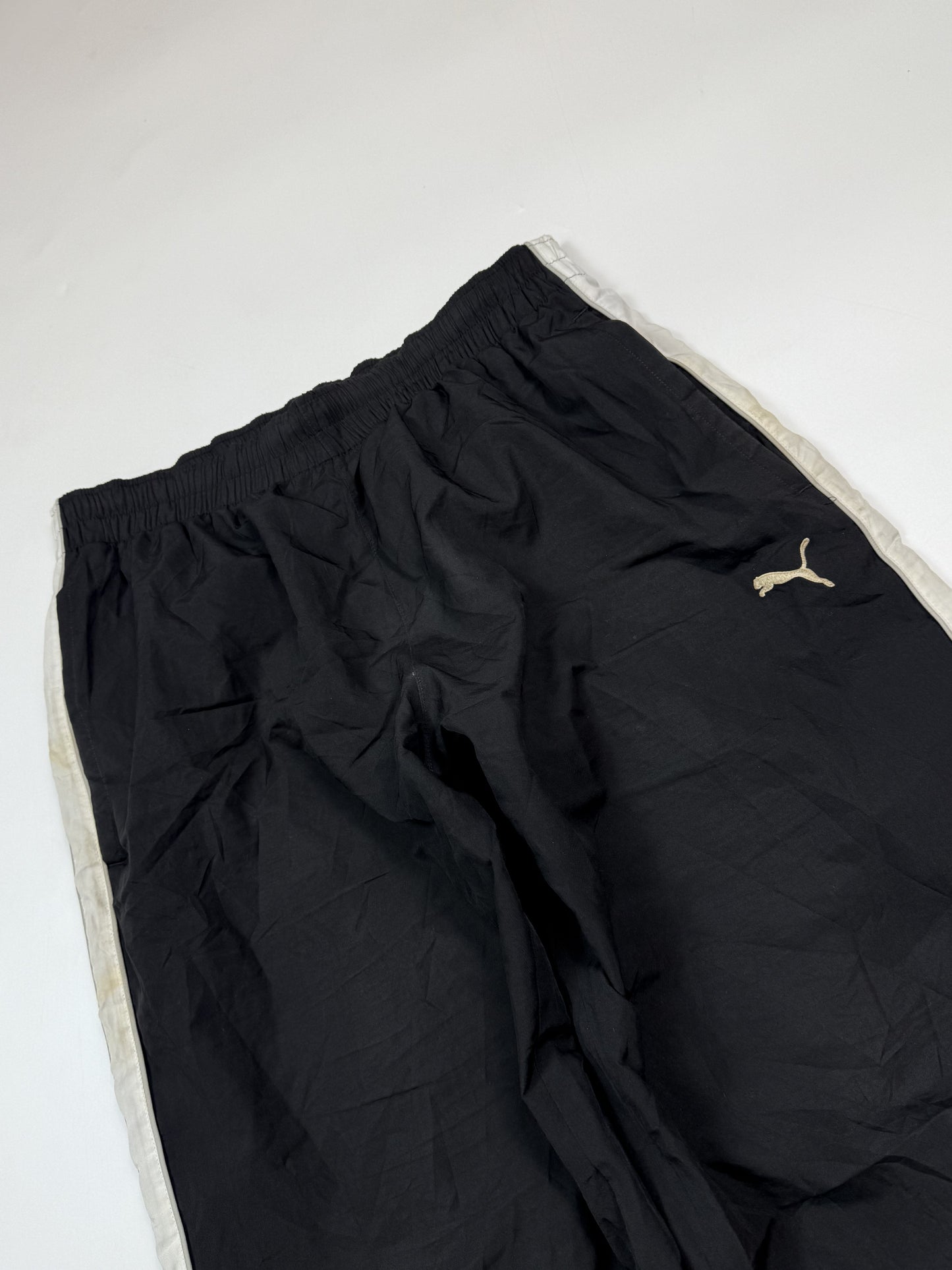 Vintage Puma baggy side stripe track pants (M)