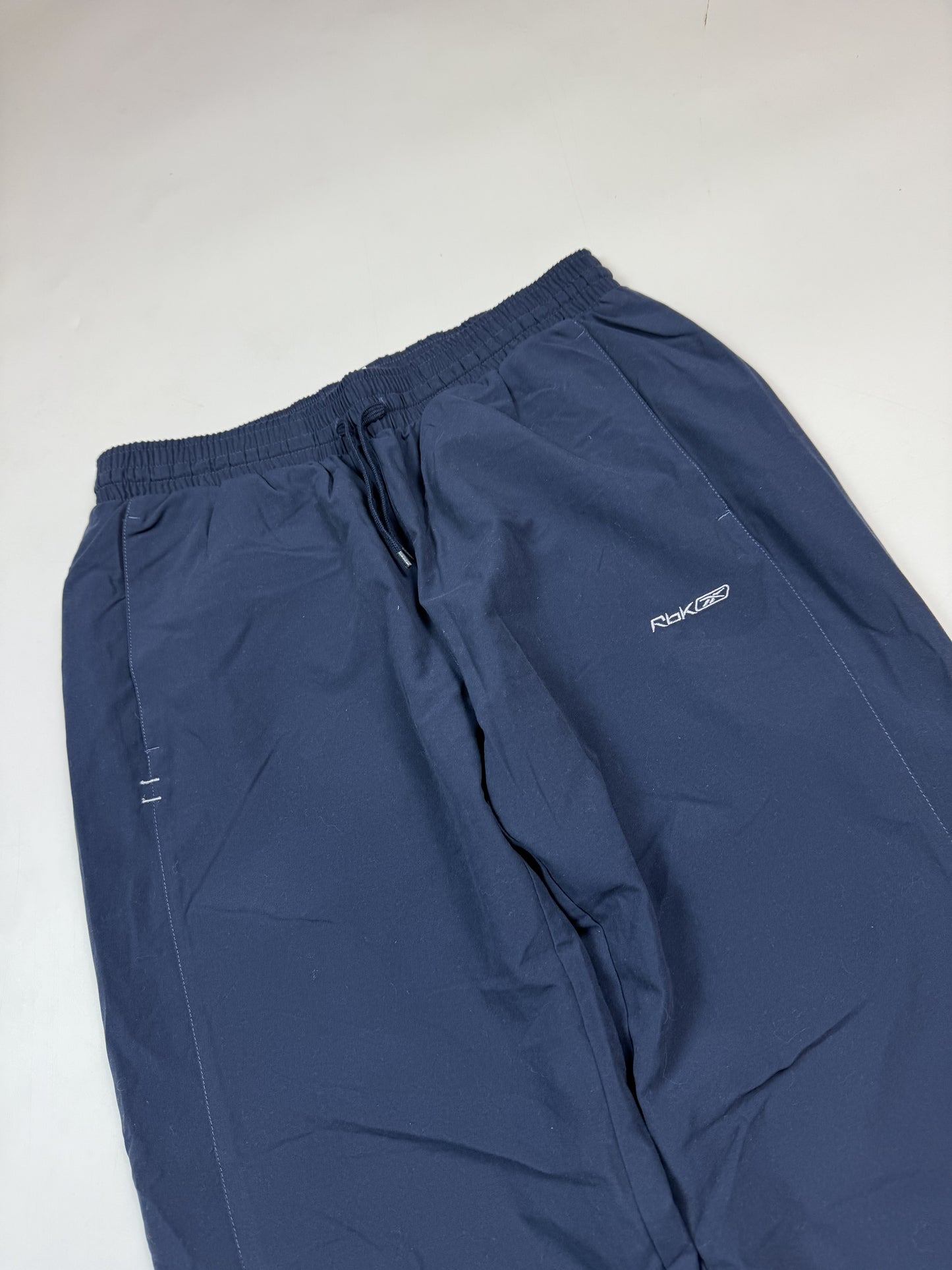 Vintage Reebok baggy track pants (M)