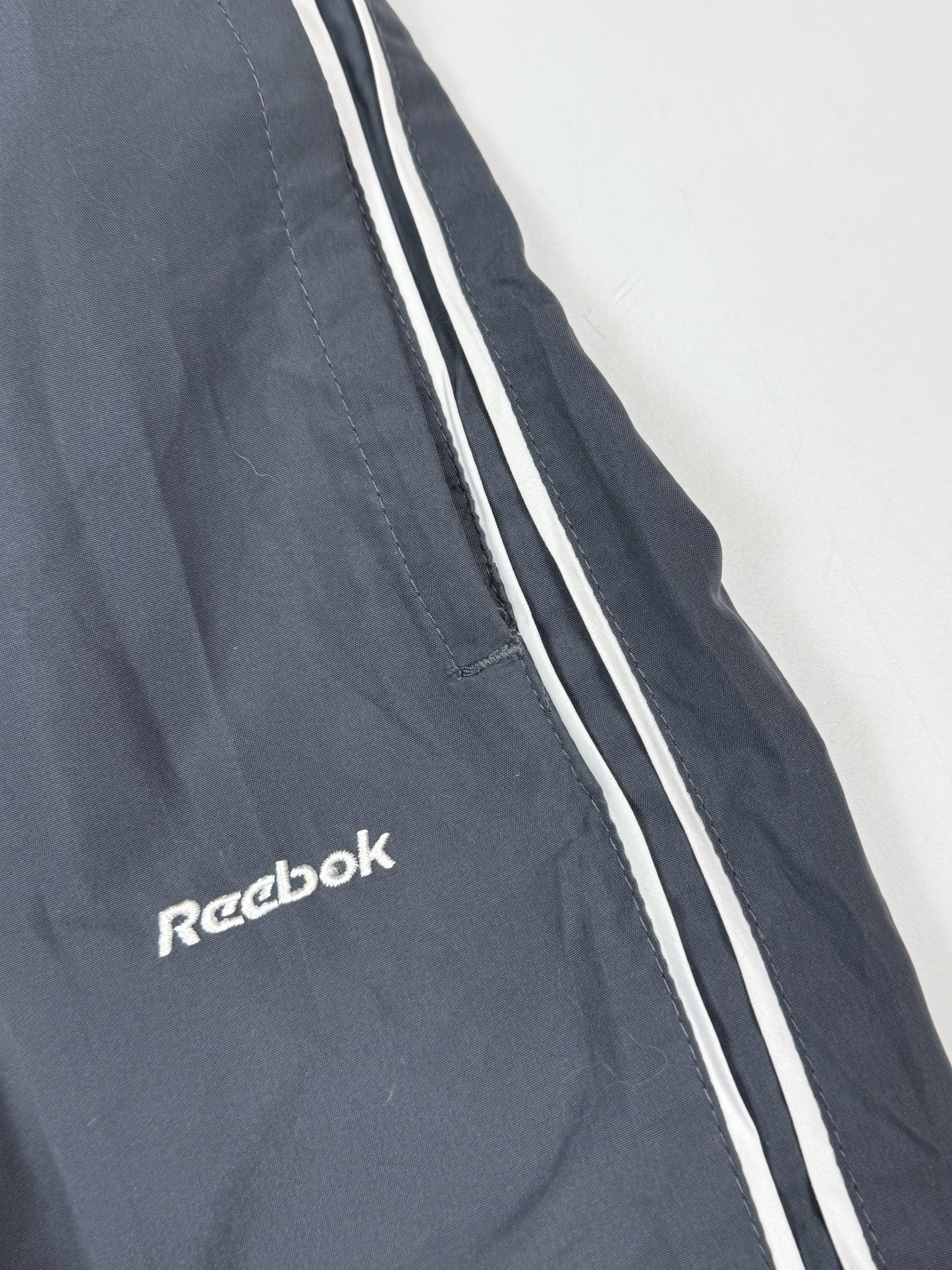 Vintage Reebok side stripe baggy track pants (M)