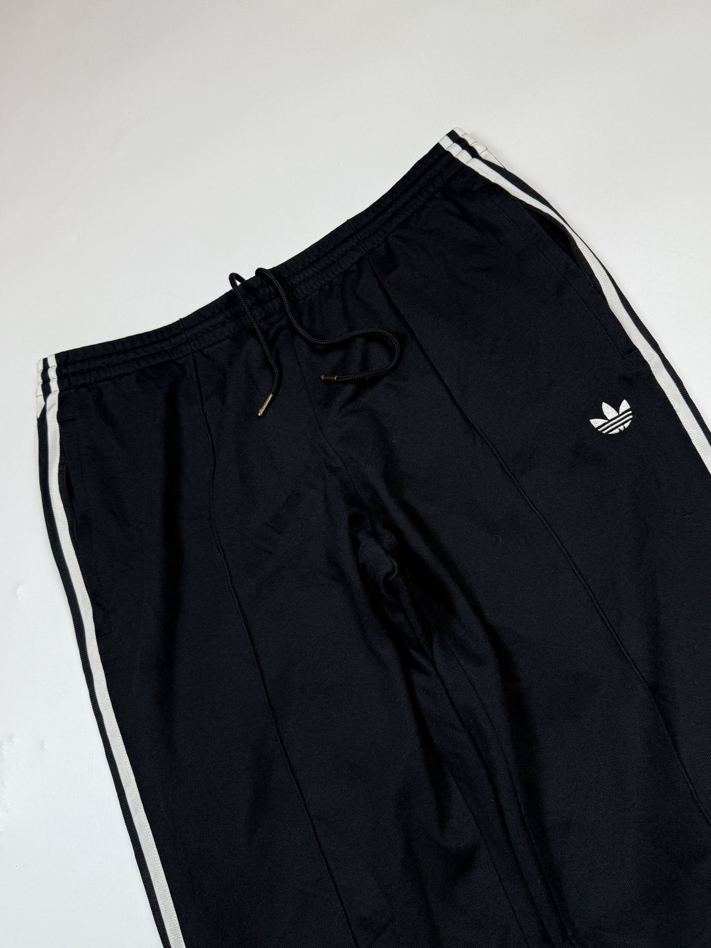 Vintage Adidas originals baggy track pants (XL)