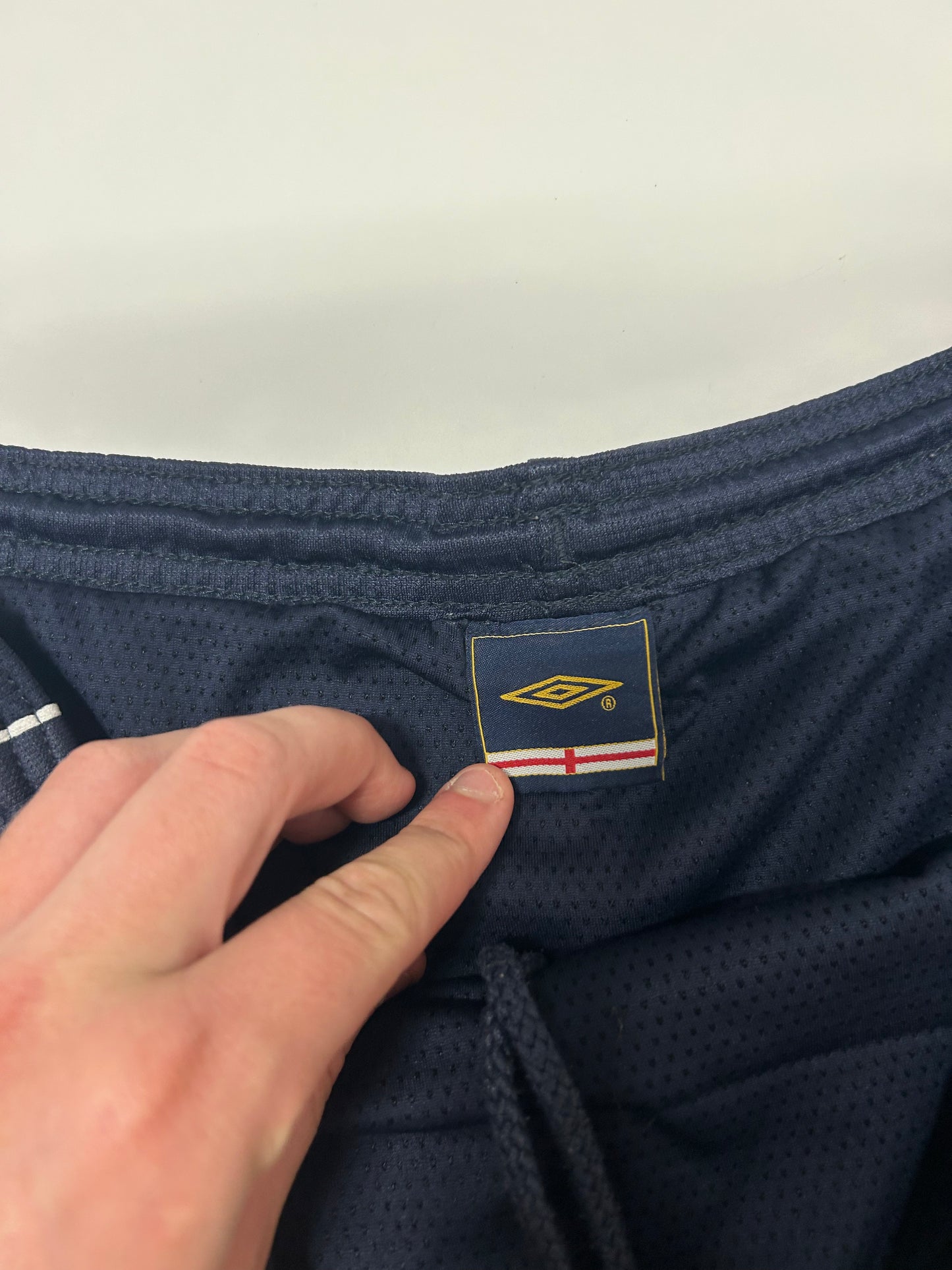 Vintage England football training shorts (L)