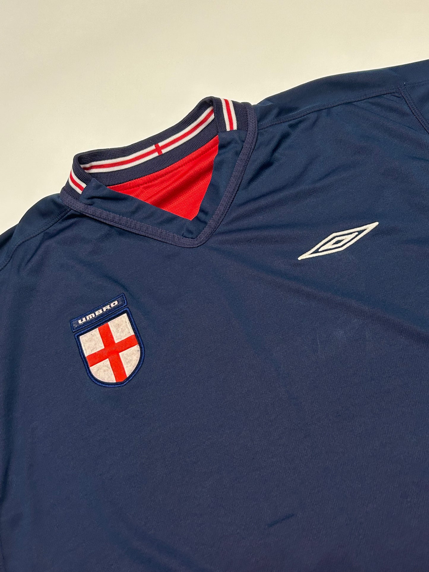 Vintage England 2002-04 reversible away football shirt (XL)
