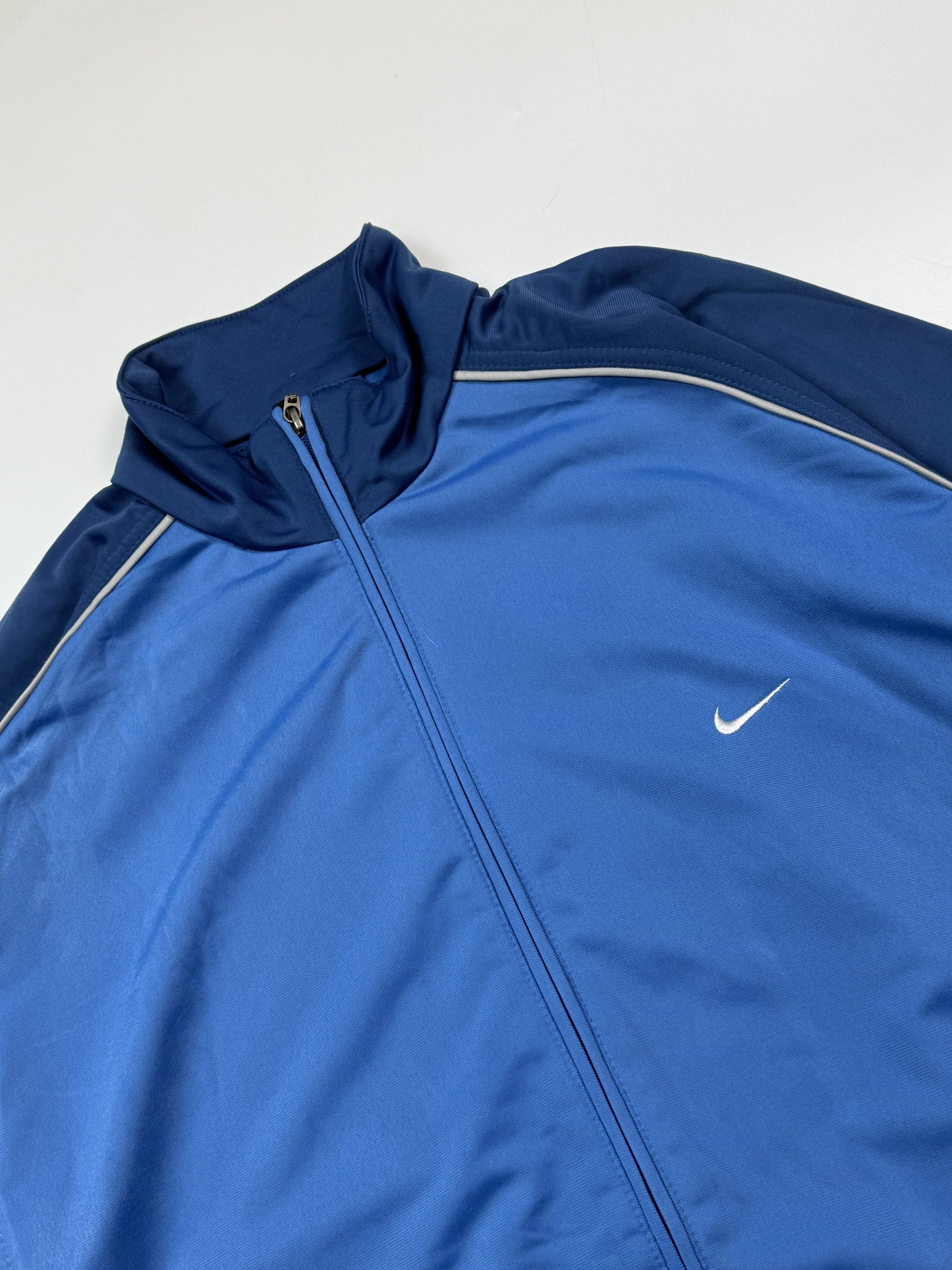 Vintage Nike mini swoosh track jacket (XL)