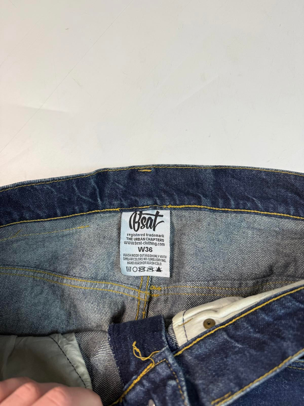 Vintage Y2K baggy hip hop jeans (W34)