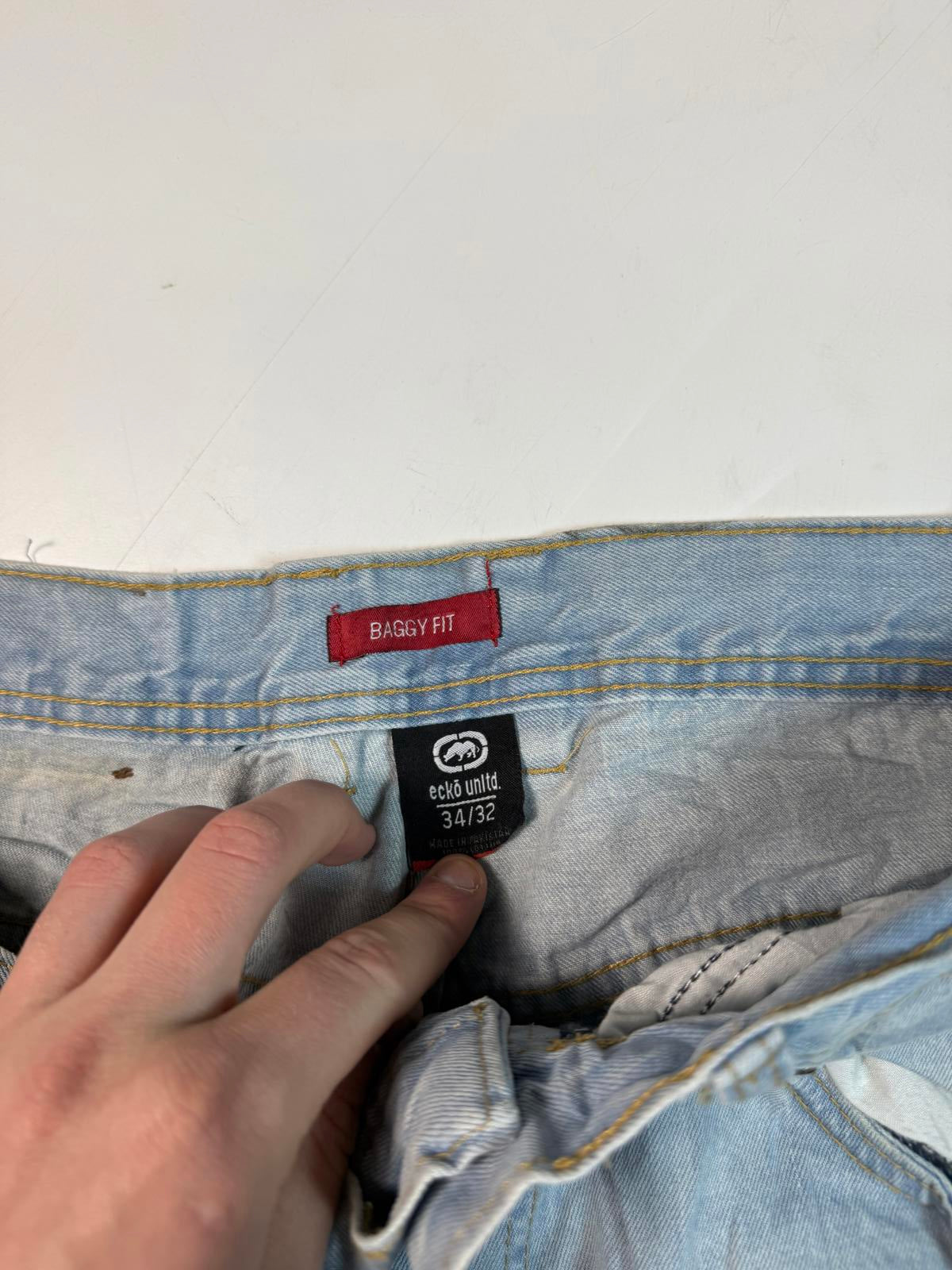 Vintage Y2K Ecko Unltd baggy hip hop Jeans (W34)