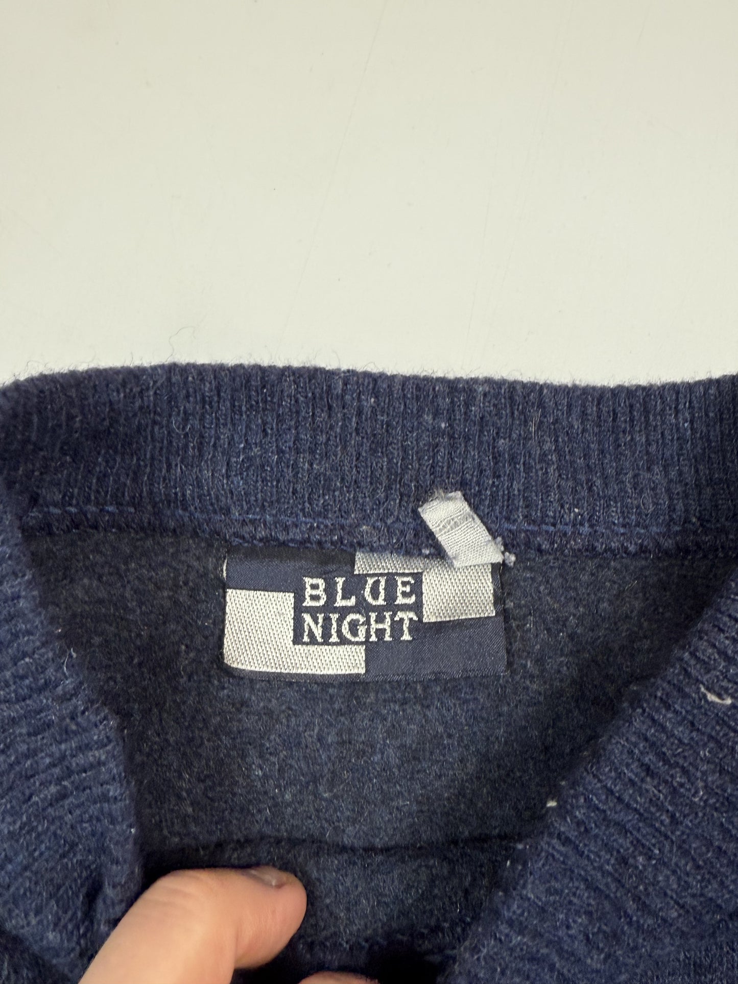 Vintage spell out wool knit sweater (XL)