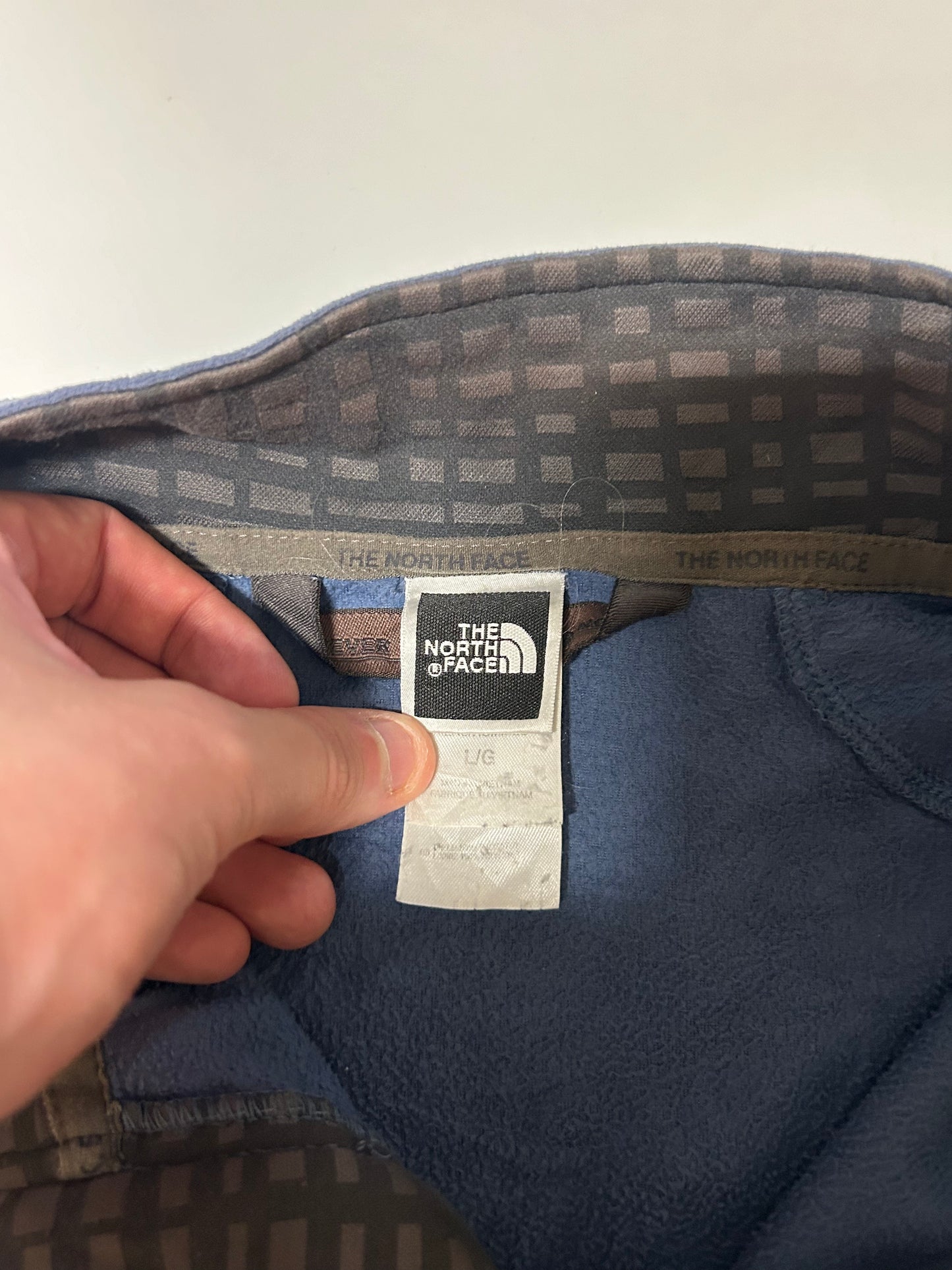 North Face zip up fleece (L)