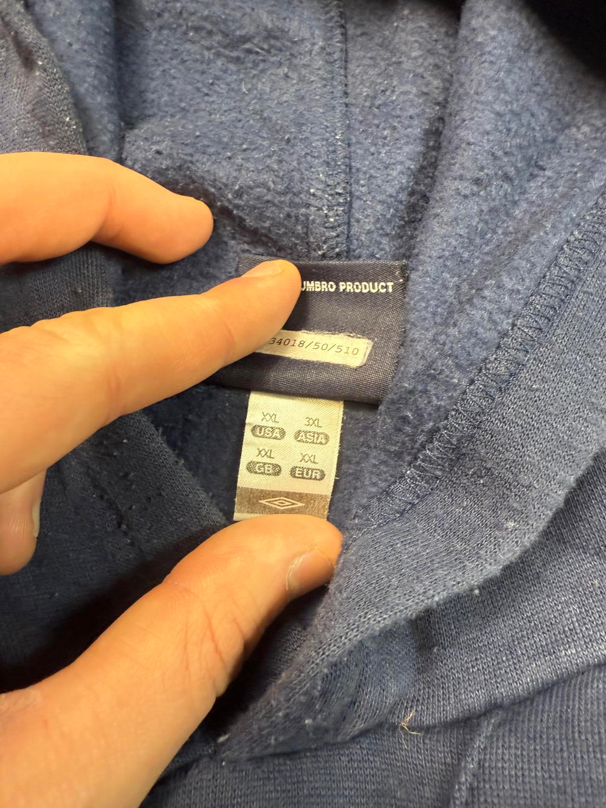 Vintage Umbro centre logo hoodie (XXL)