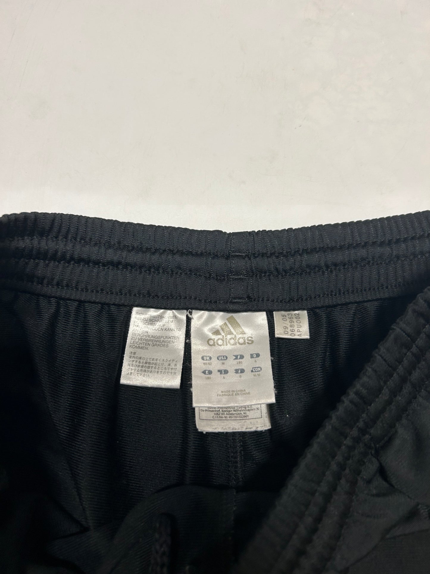 Vintage Adidas track pants (M)