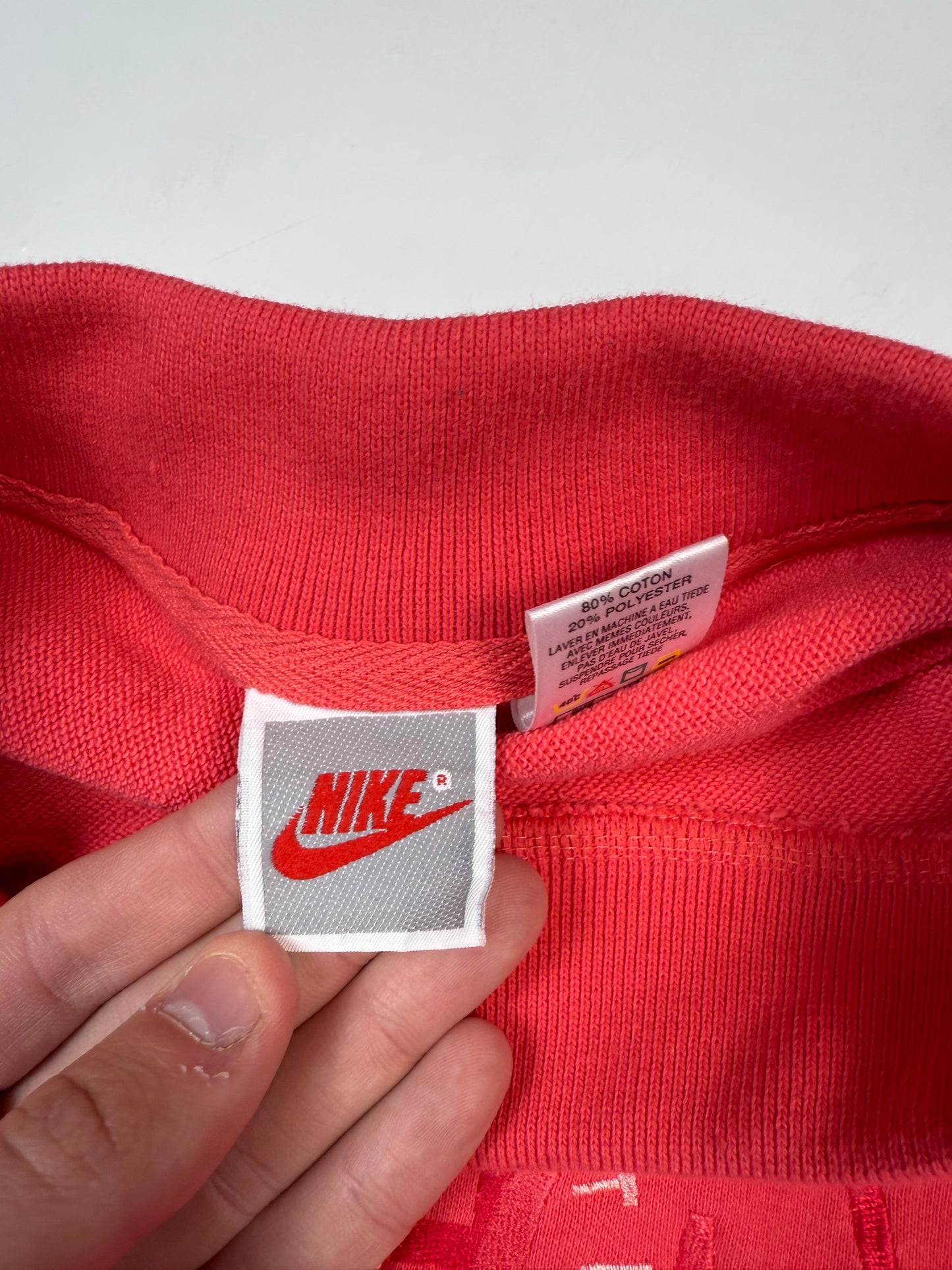 Vintage 90s Nike sports and fitness centre logo sweatshirt (XL)