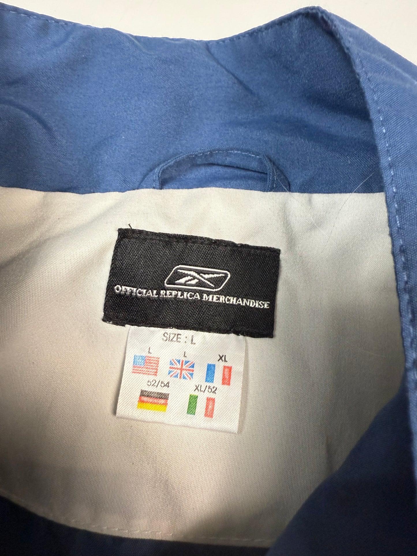 Vintage Crewe Alexandra 2002-04 Reebok football jacket (L)